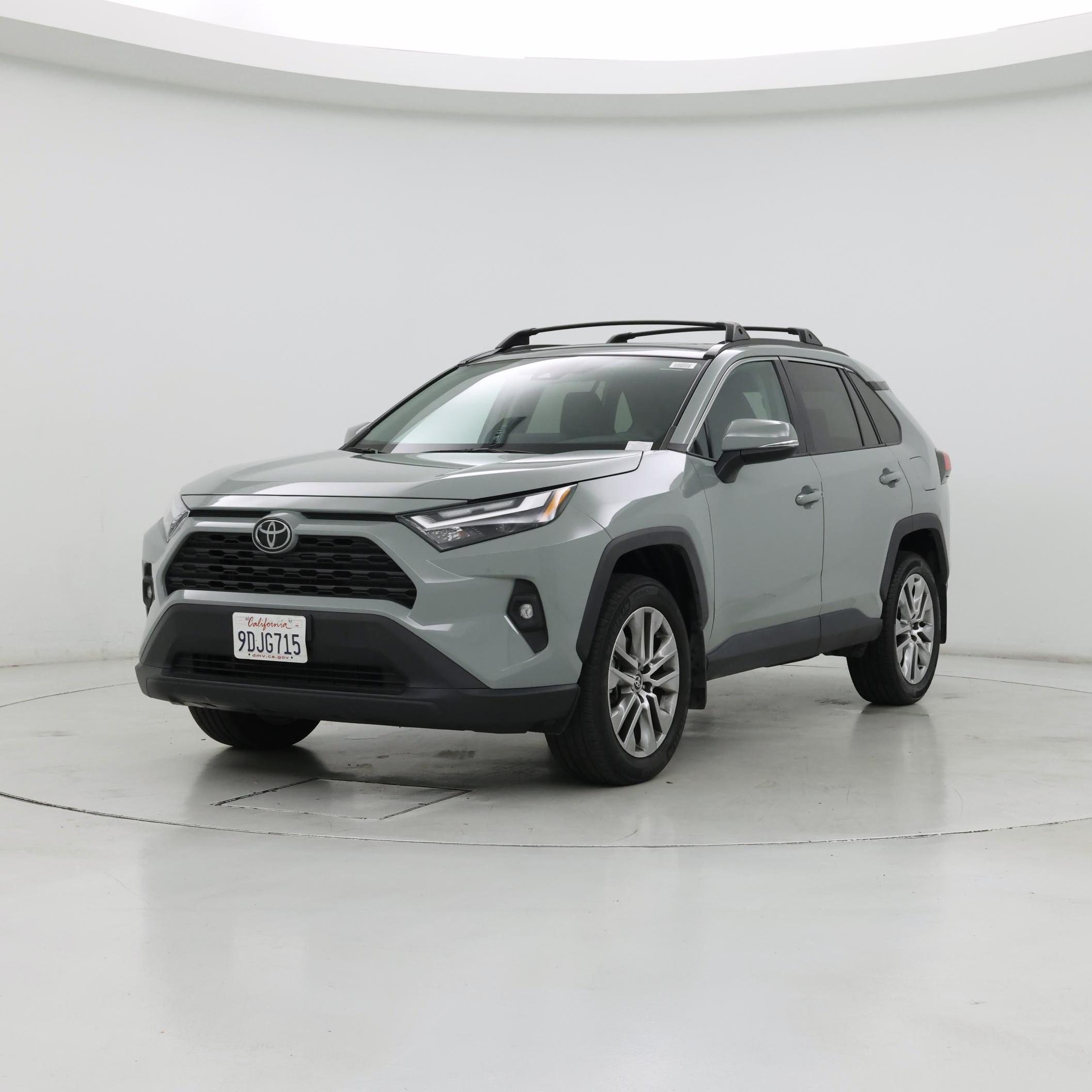 Thumbnail: 2022 Toyota RAV4 - 4
