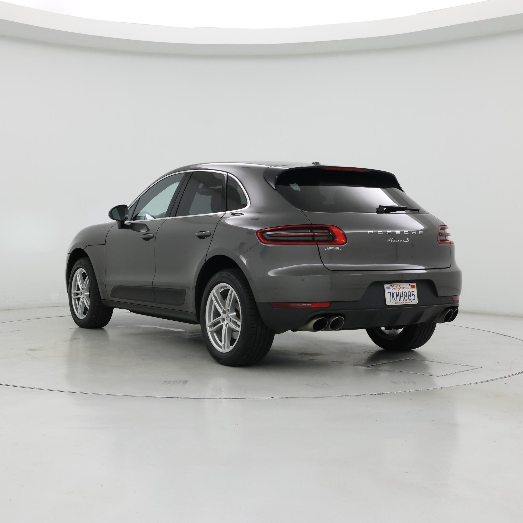 Thumbnail: 2015 Porsche Macan - 2