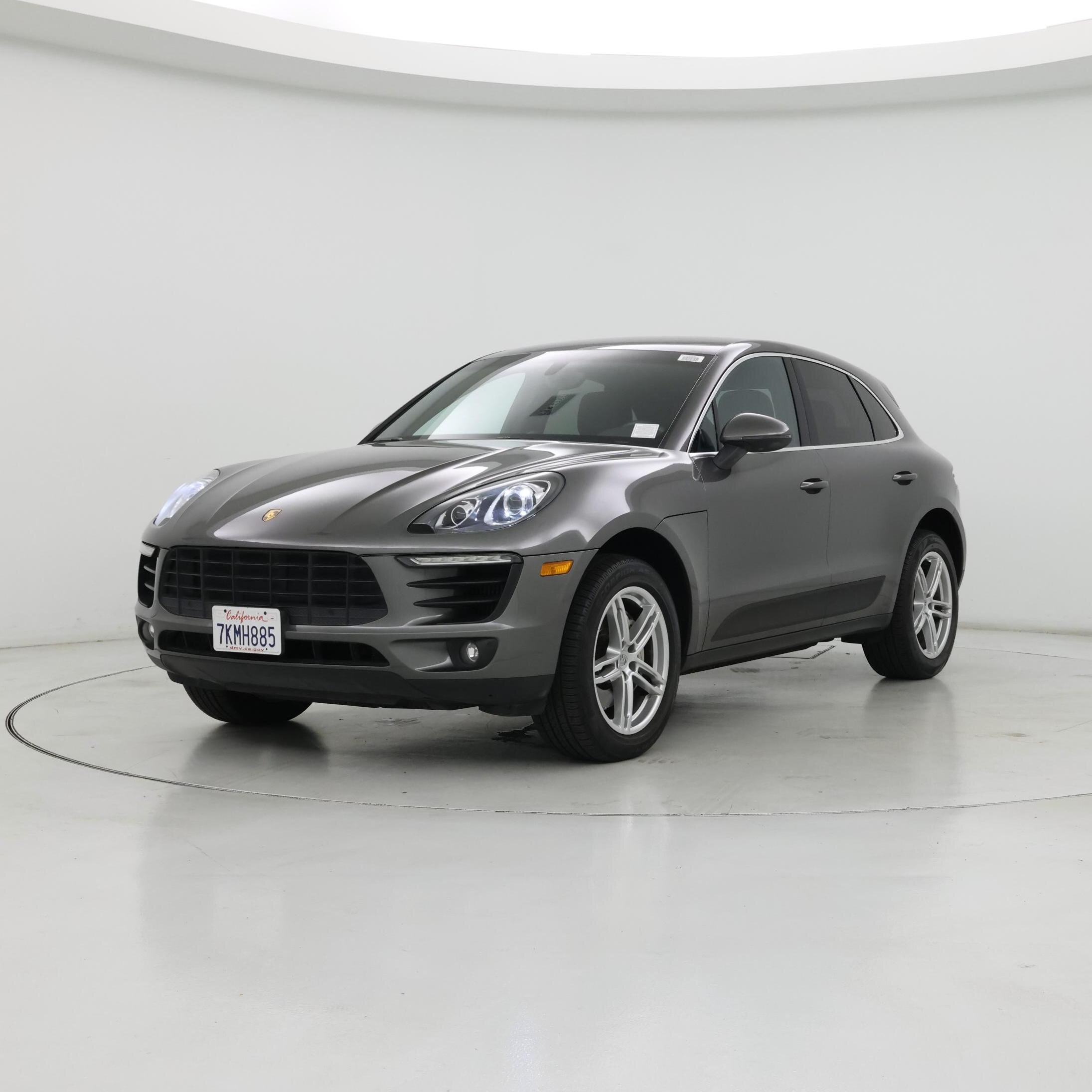 Thumbnail: 2015 Porsche Macan - 4