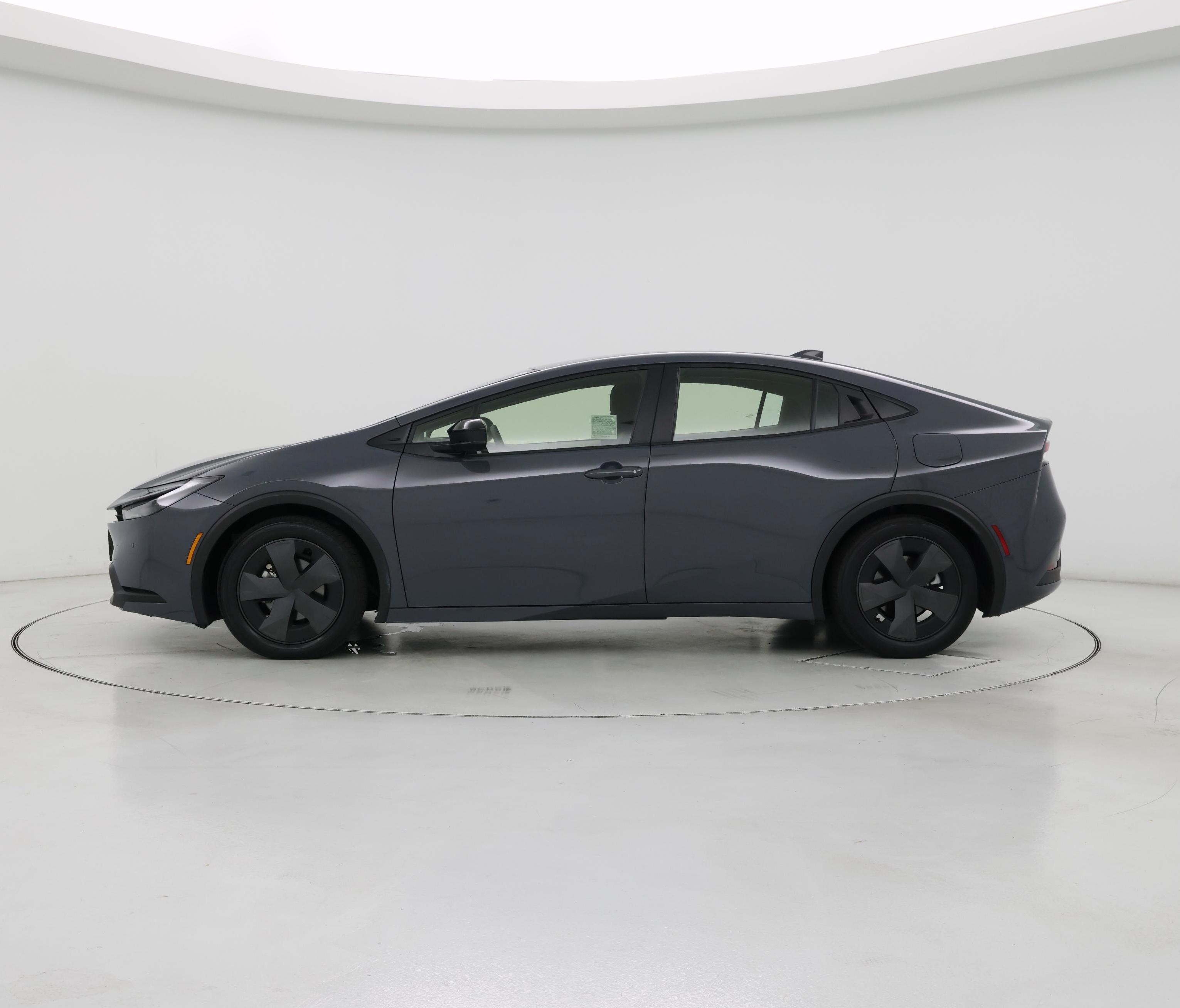 Thumbnail: 2024 Toyota Prius - 3