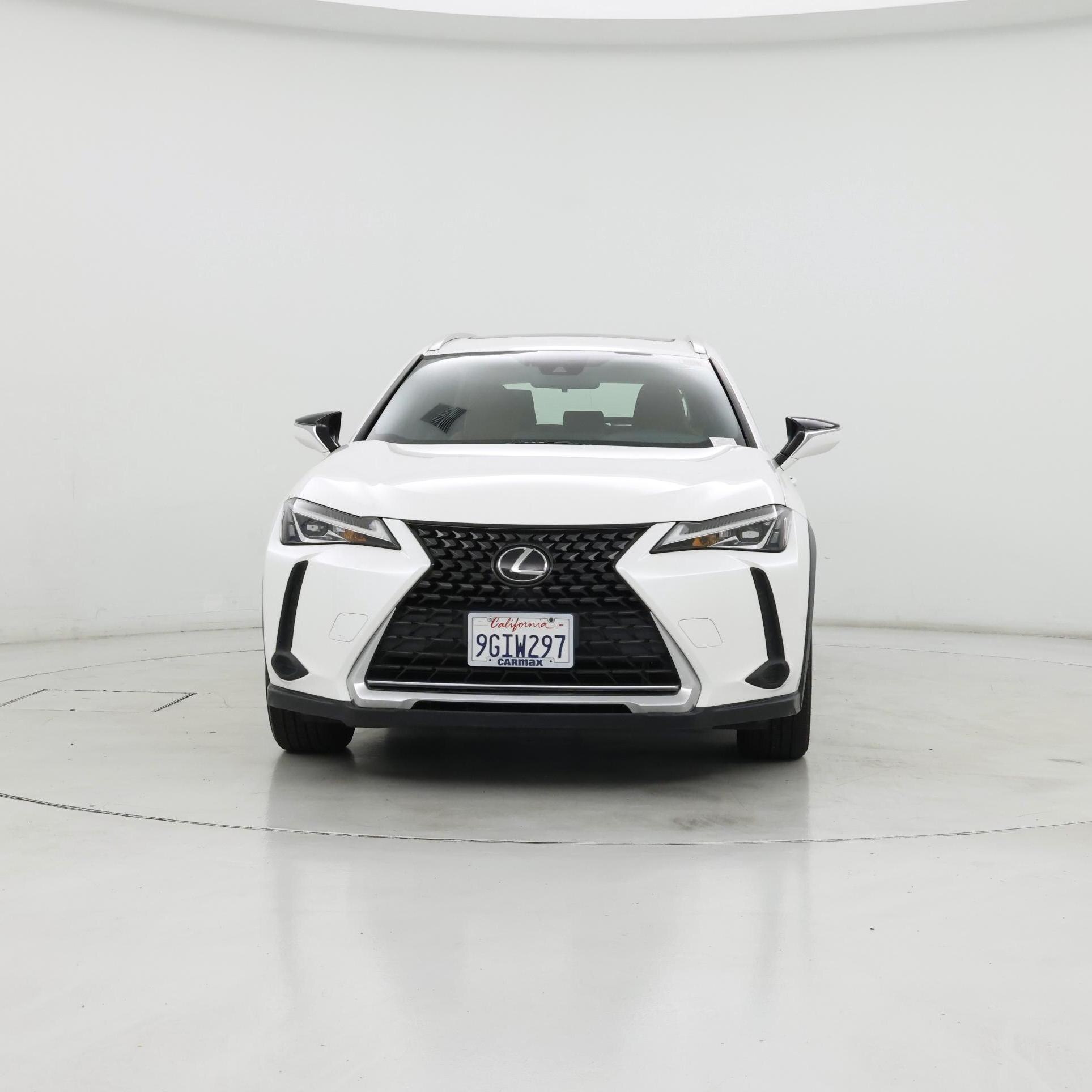 Thumbnail: 2020 Lexus UX - 5