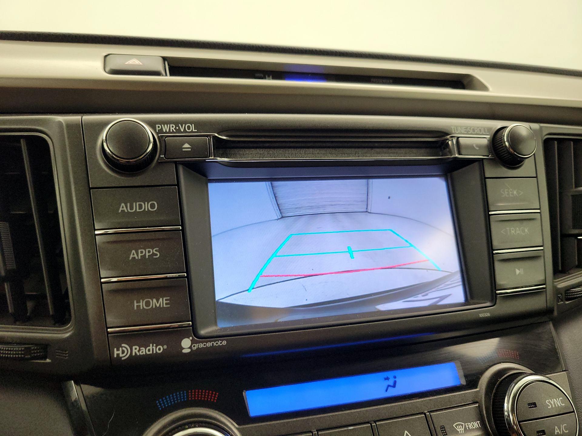 Thumbnail: 2015 Toyota RAV4 - 14