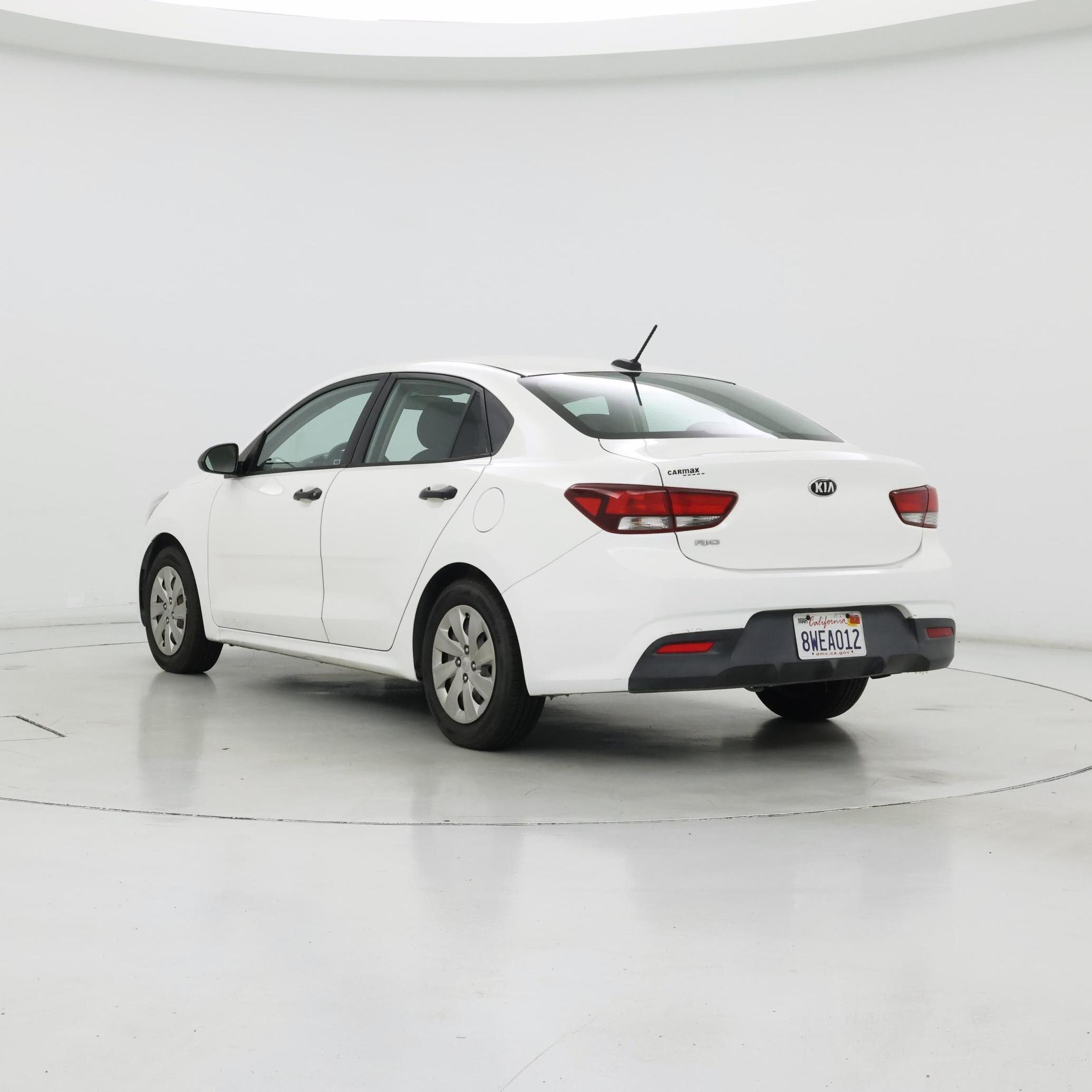 Thumbnail: 2018 Kia Rio - 2