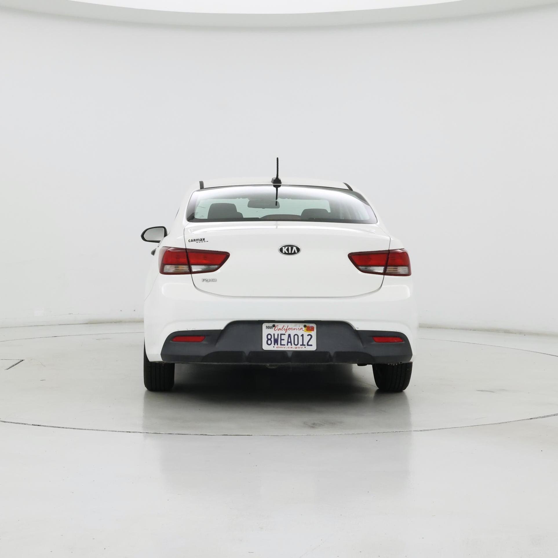 Thumbnail: 2018 Kia Rio - 6