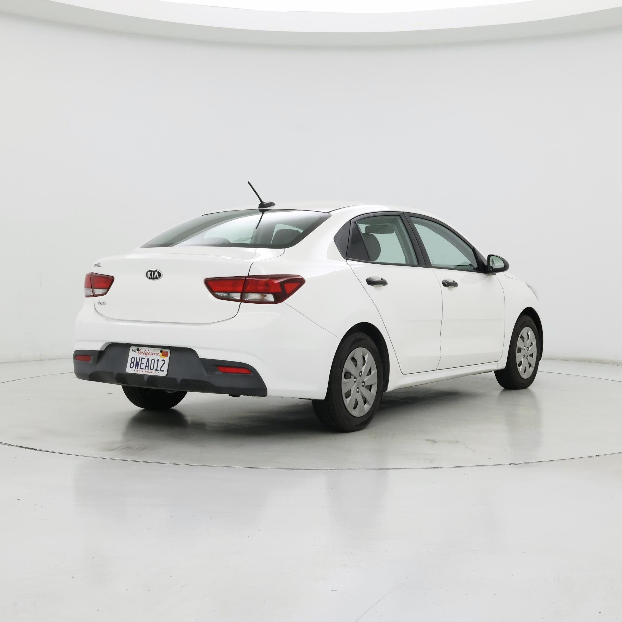 Thumbnail: 2018 Kia Rio - 8