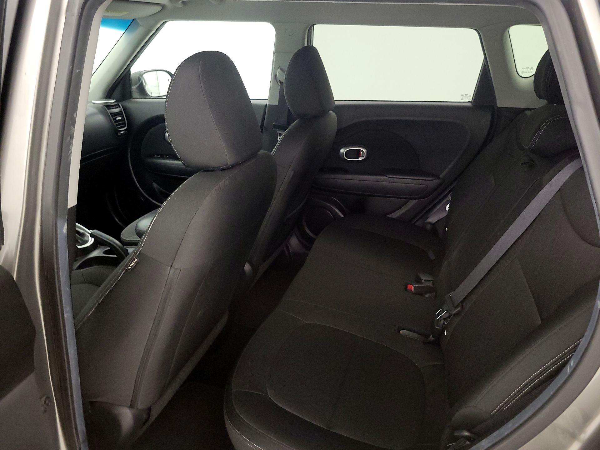 Thumbnail: 2014 Kia Soul - 18