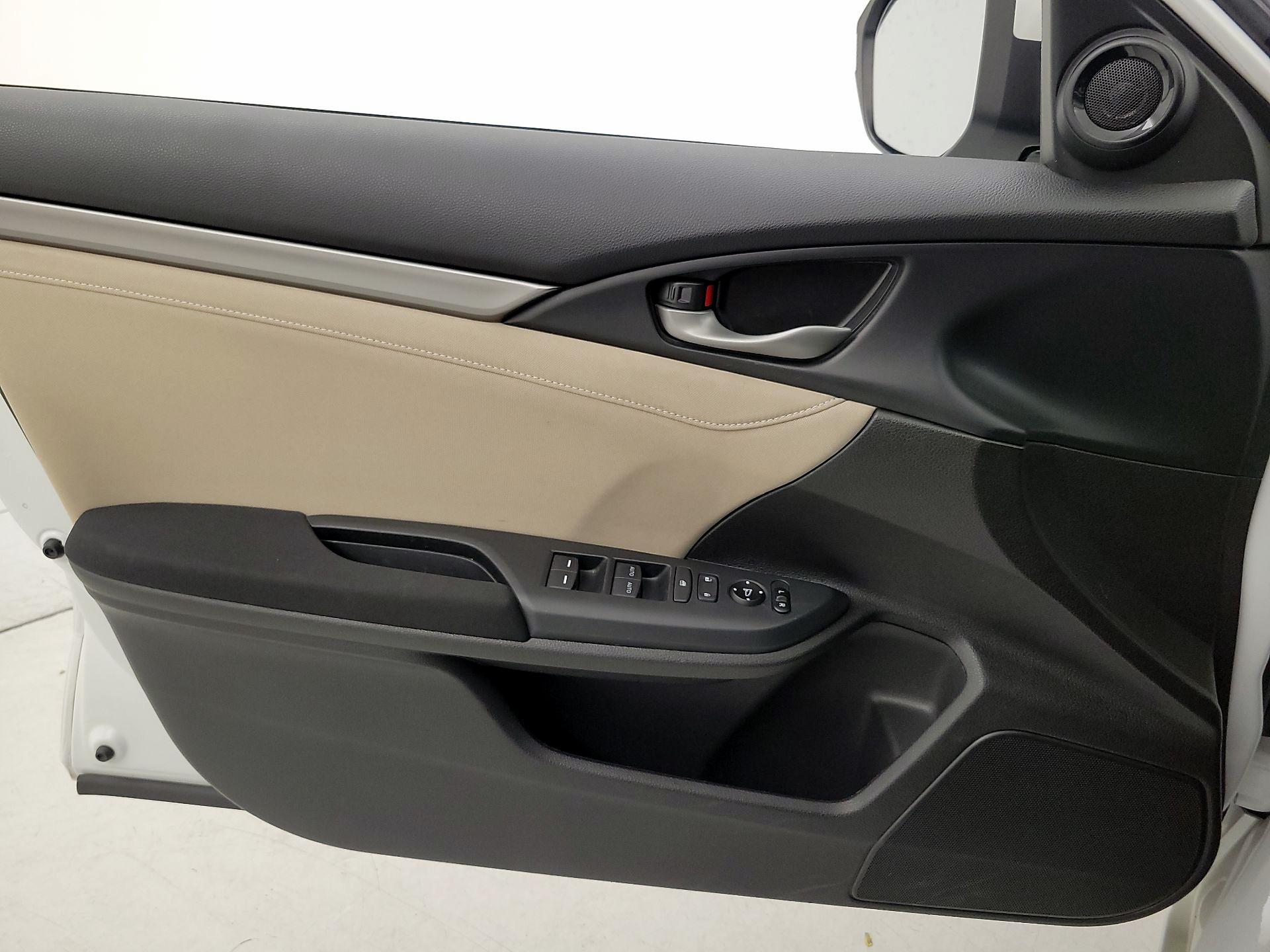 Thumbnail: 2020 Honda Civic - 12