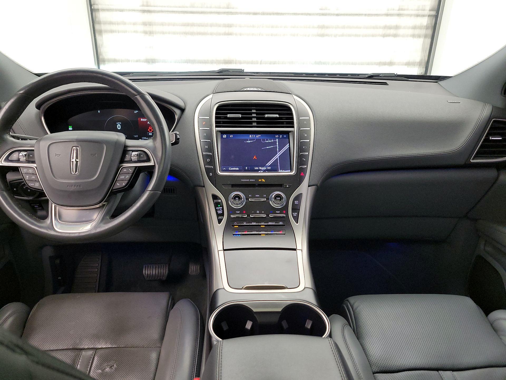 Thumbnail: 2020 Lincoln Nautilus - 9