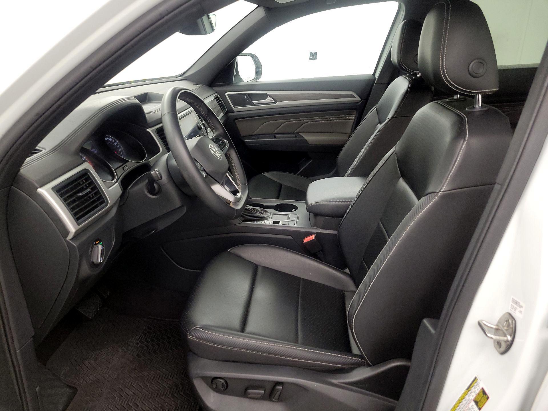 Thumbnail: 2021 Volkswagen Atlas - 11
