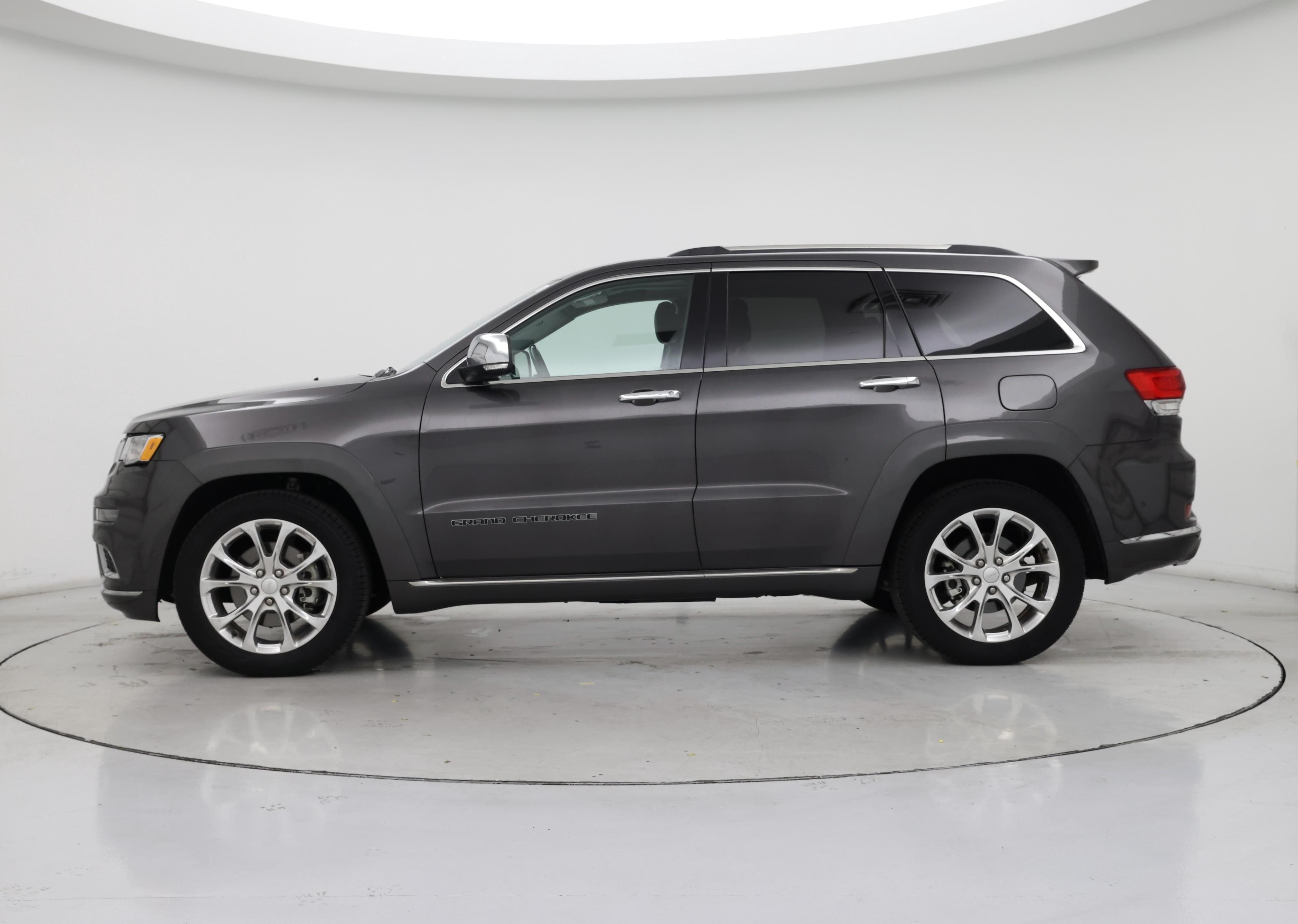 Thumbnail: 2021 Jeep Grand Cherokee - 3