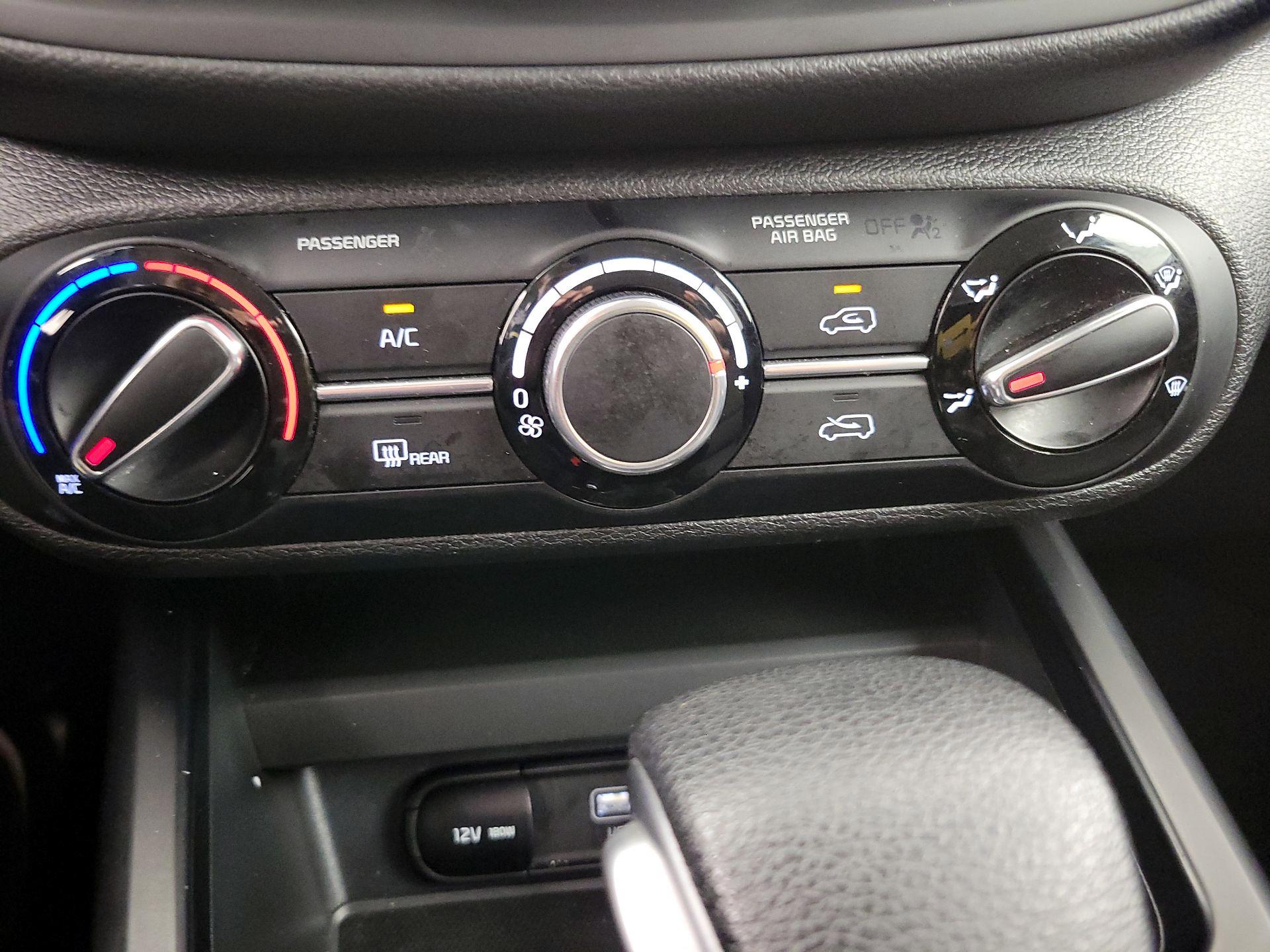 Thumbnail: 2023 Kia Soul - 16