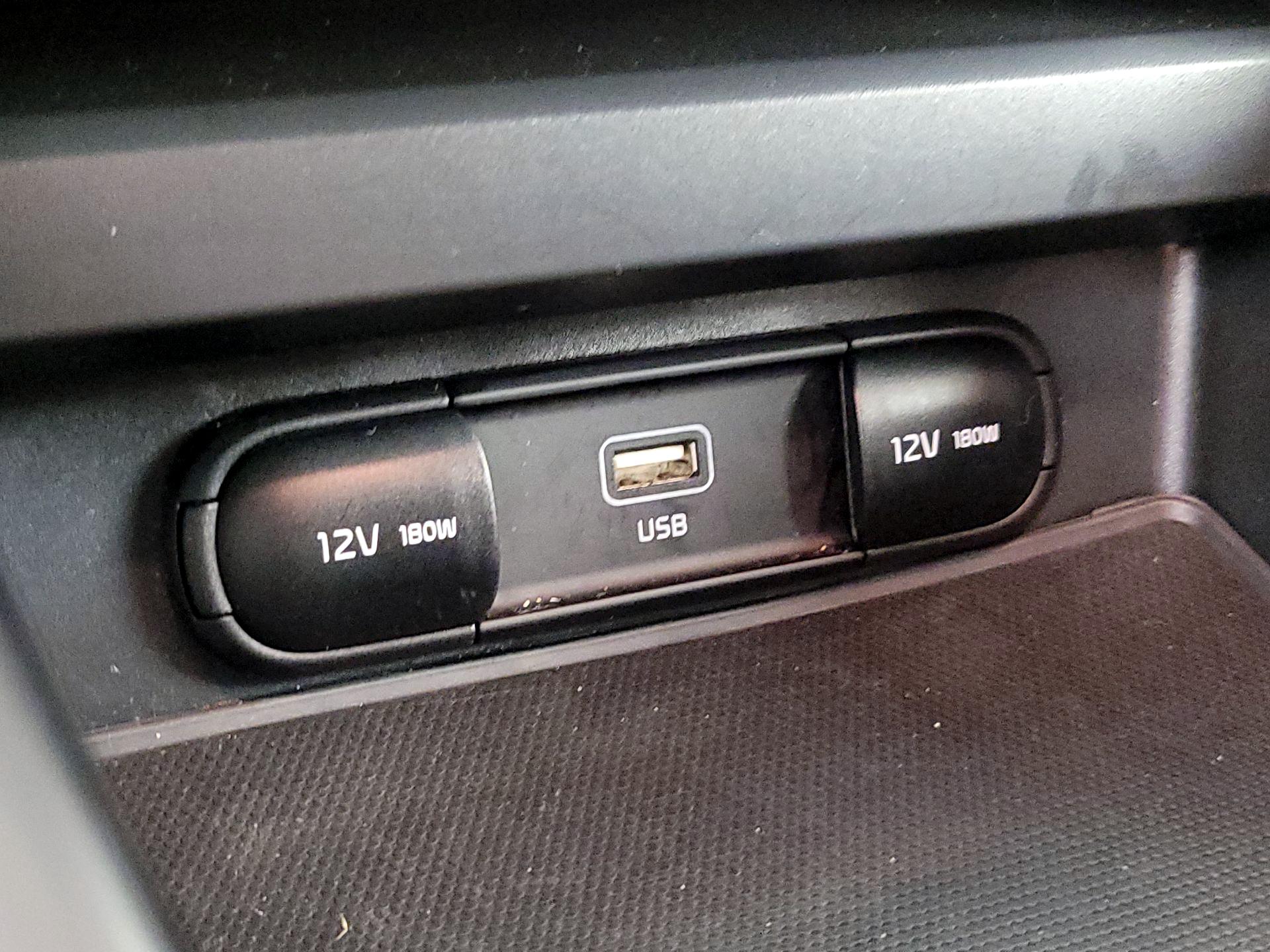 Thumbnail: 2023 Kia Soul - 18