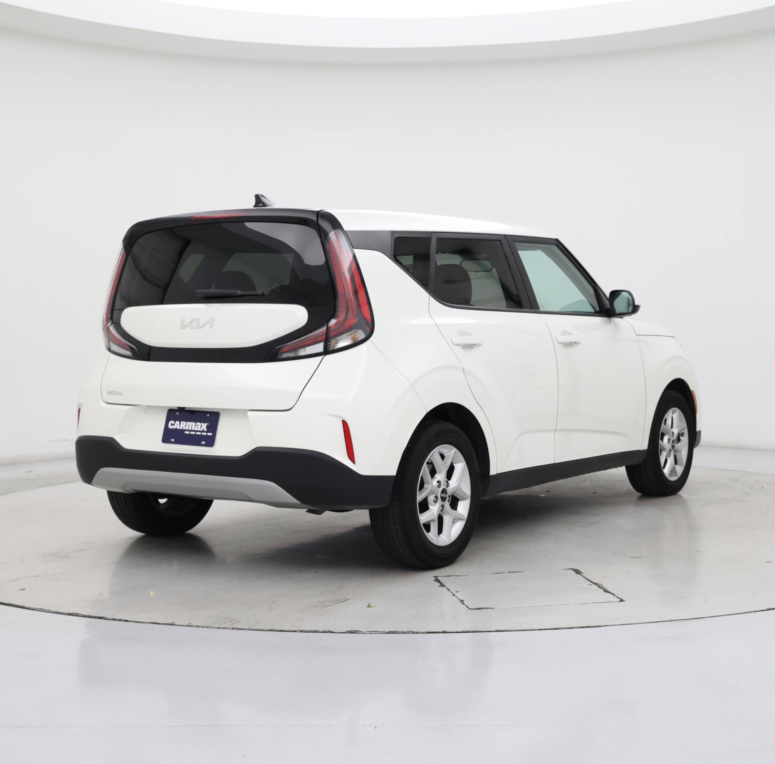 Thumbnail: 2023 Kia Soul - 8