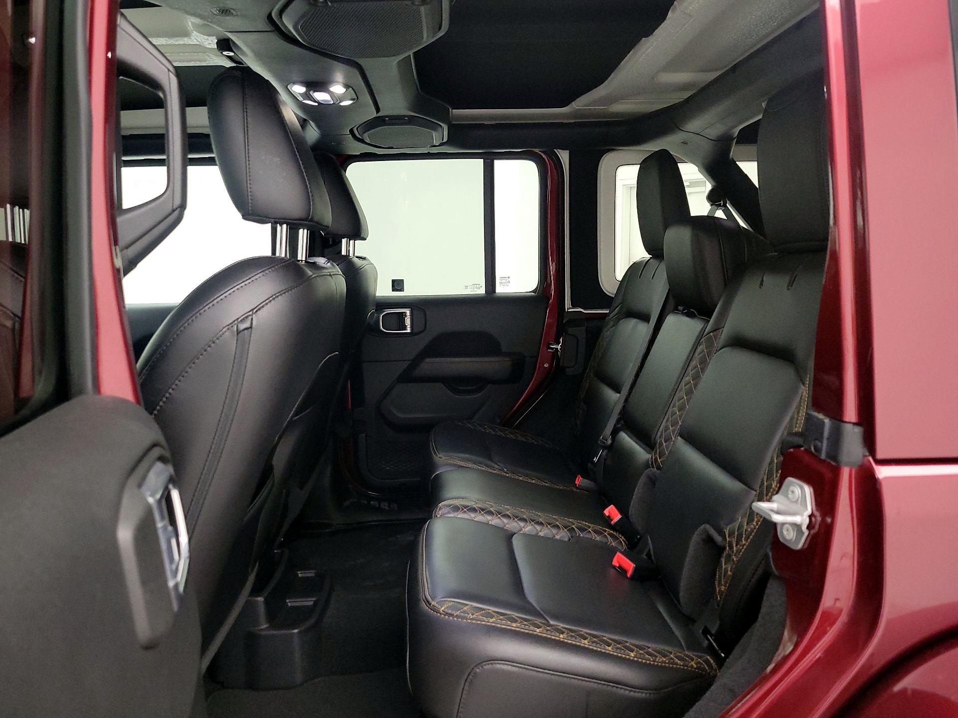 Thumbnail: 2021 Jeep Wrangler - 19
