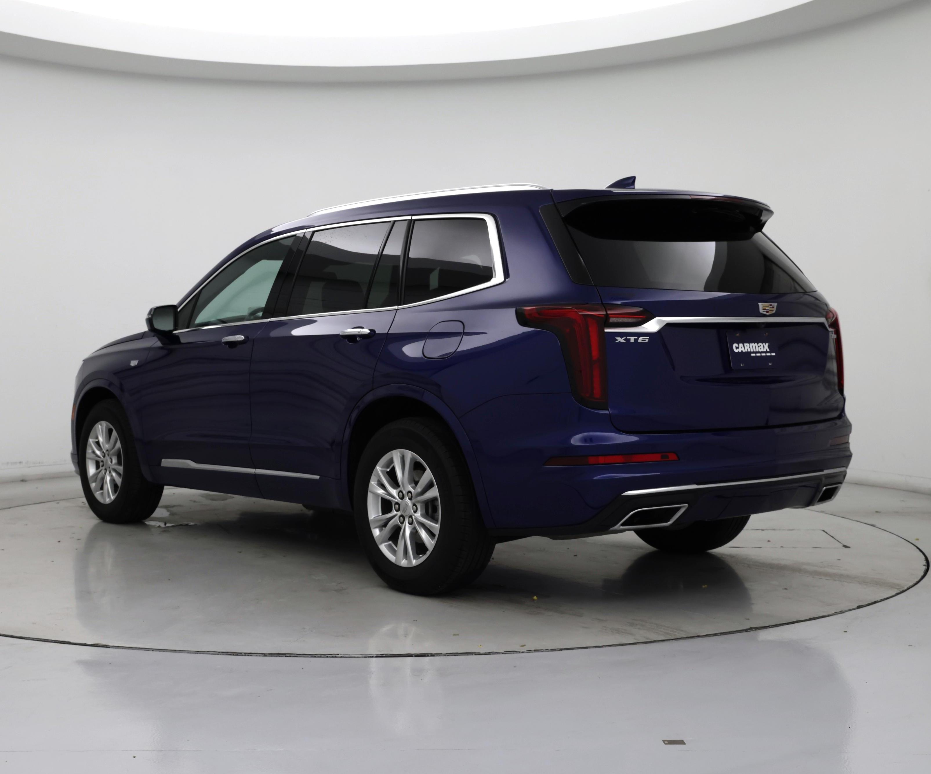 Thumbnail: 2023 Cadillac XT6 - 2