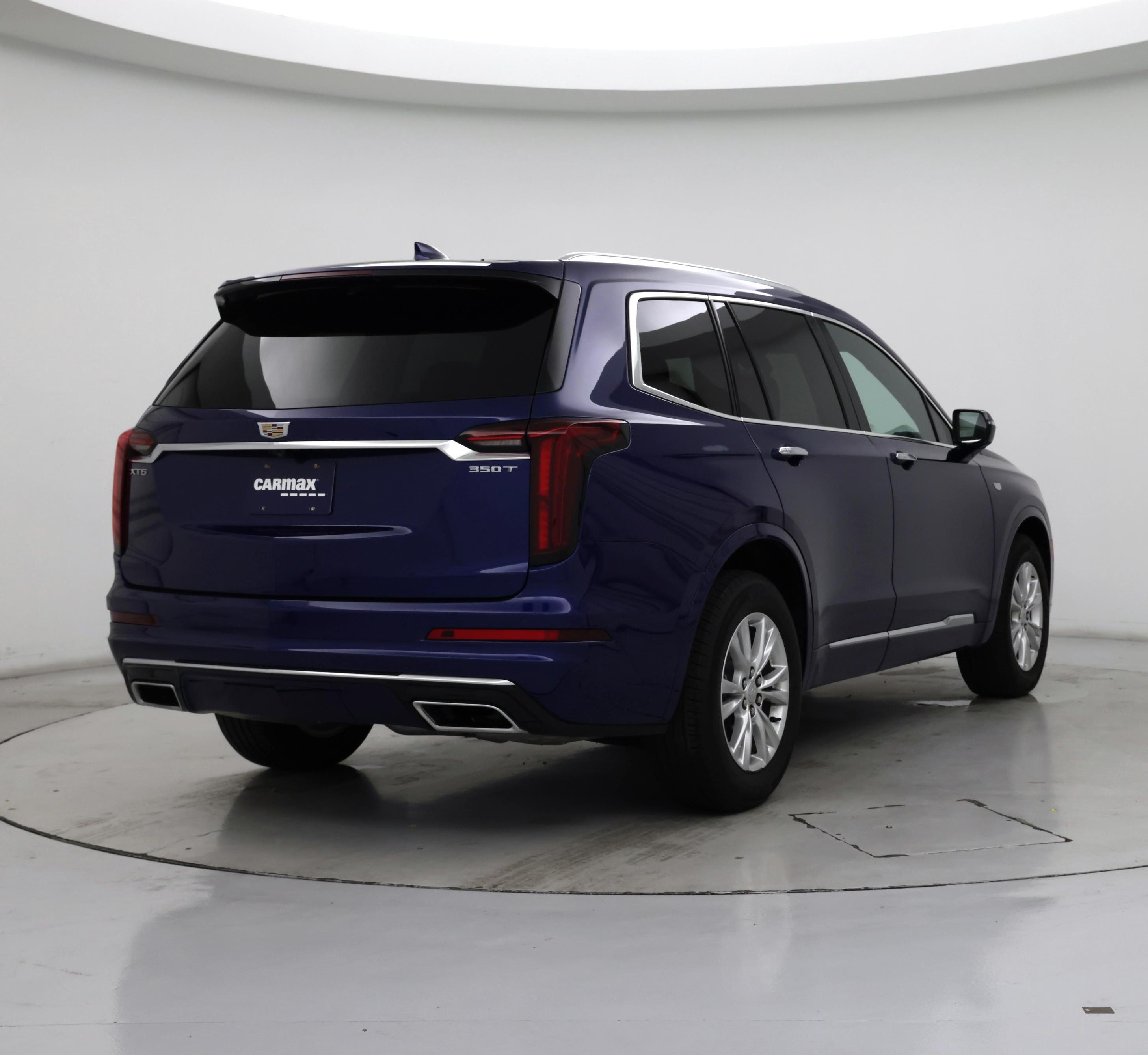 Thumbnail: 2023 Cadillac XT6 - 8