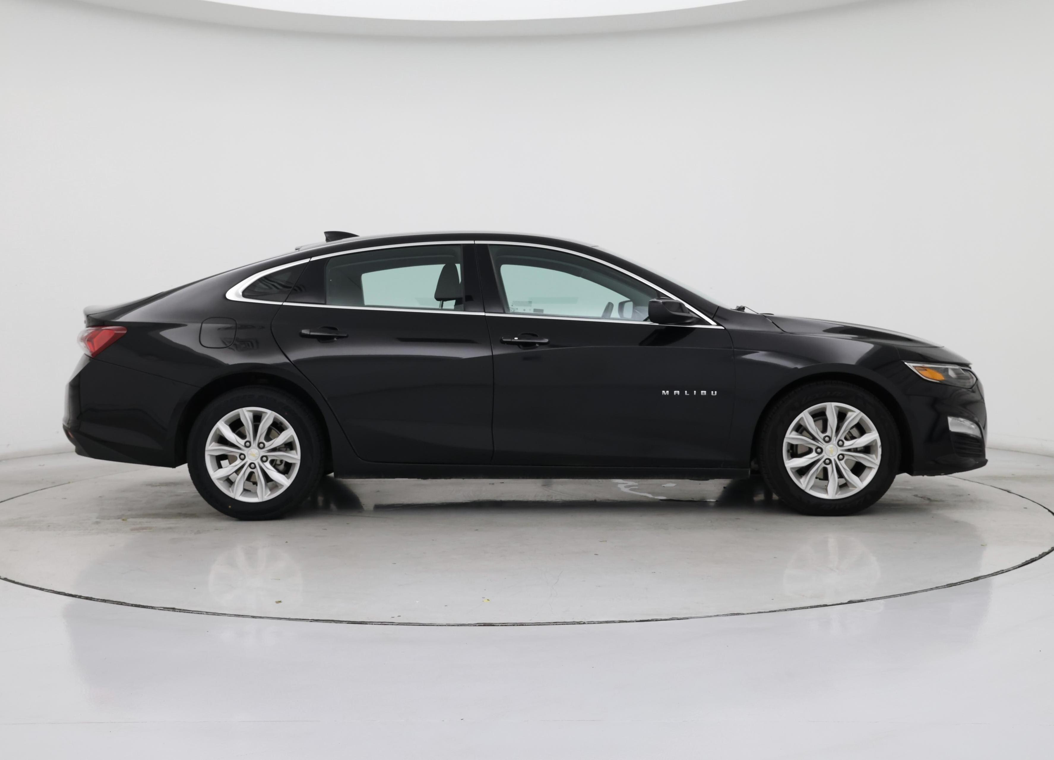 Thumbnail: 2022 Chevrolet Malibu - 7