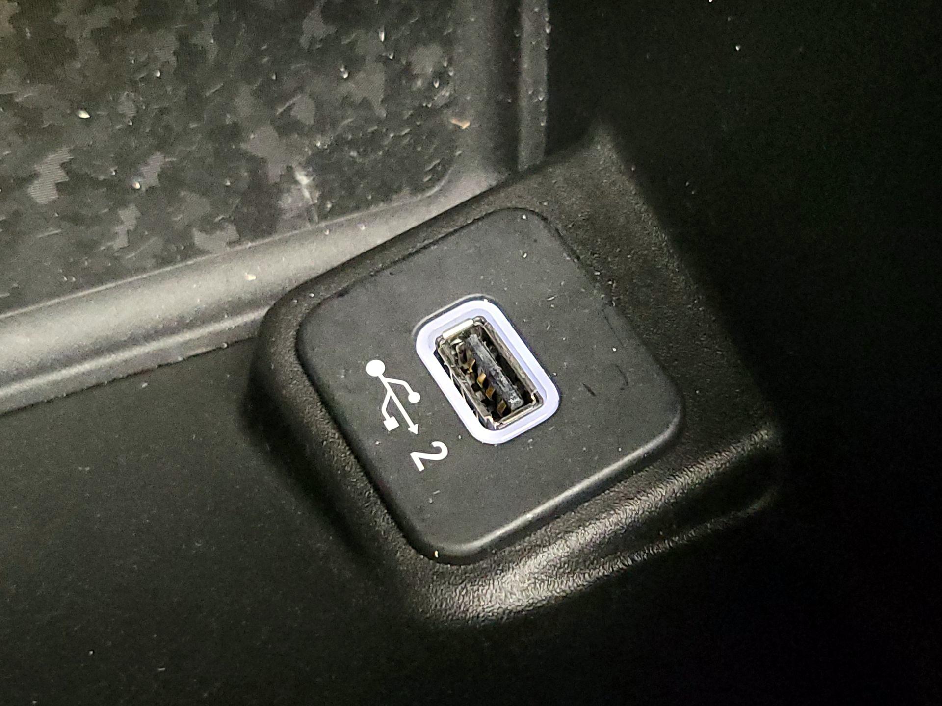 Thumbnail: 2021 Jeep Wrangler - 19