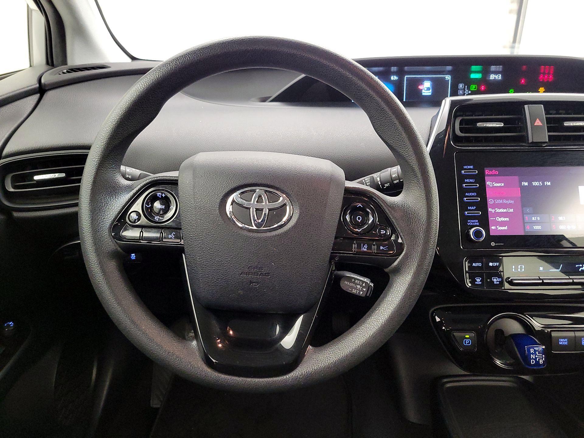 Thumbnail: 2022 Toyota Prius - 10