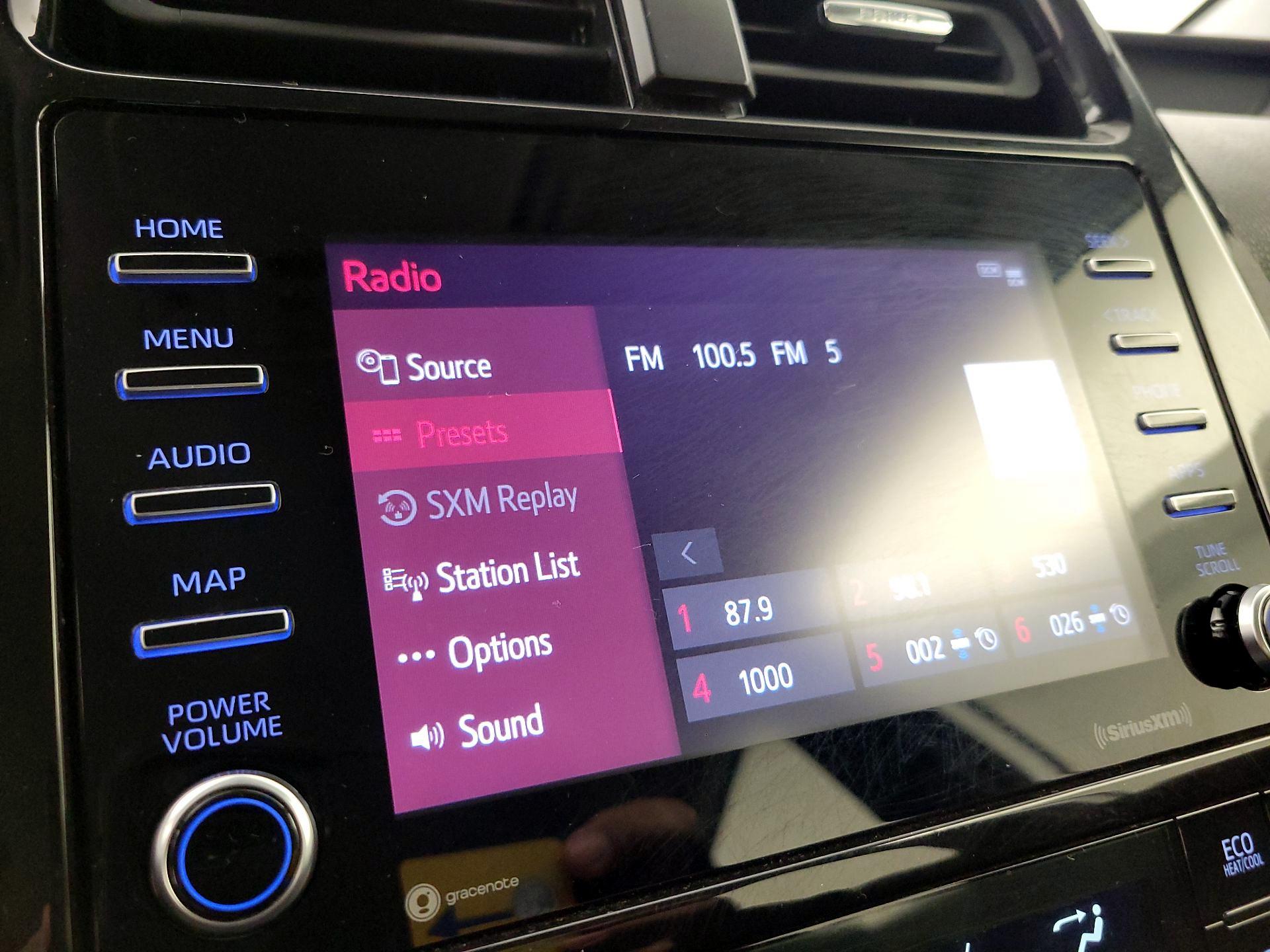 Thumbnail: 2022 Toyota Prius - 15