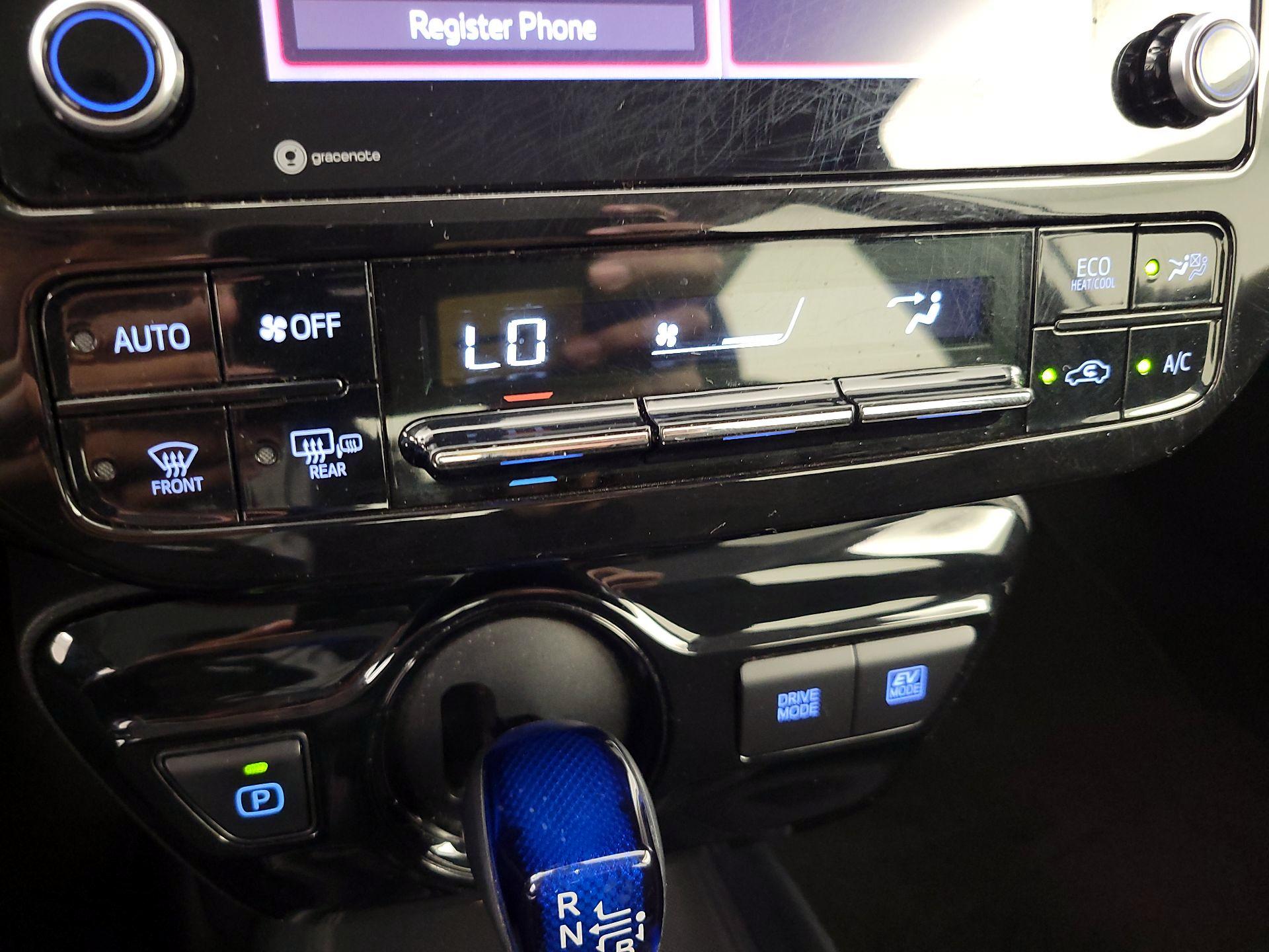 Thumbnail: 2022 Toyota Prius - 16