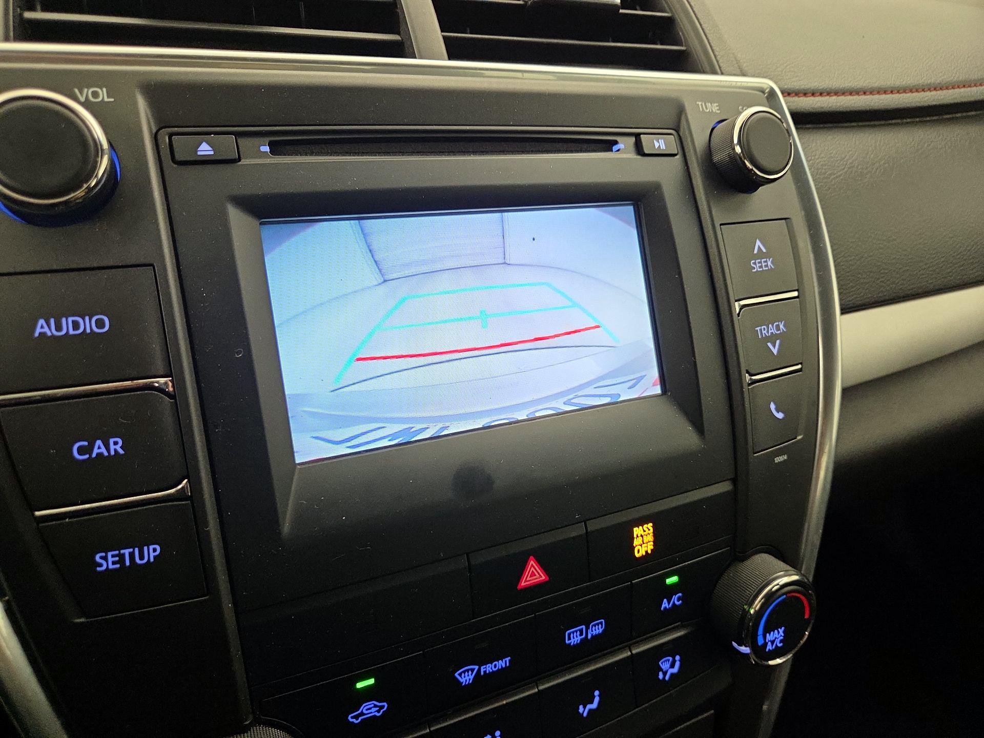 Thumbnail: 2017 Toyota Camry - 14