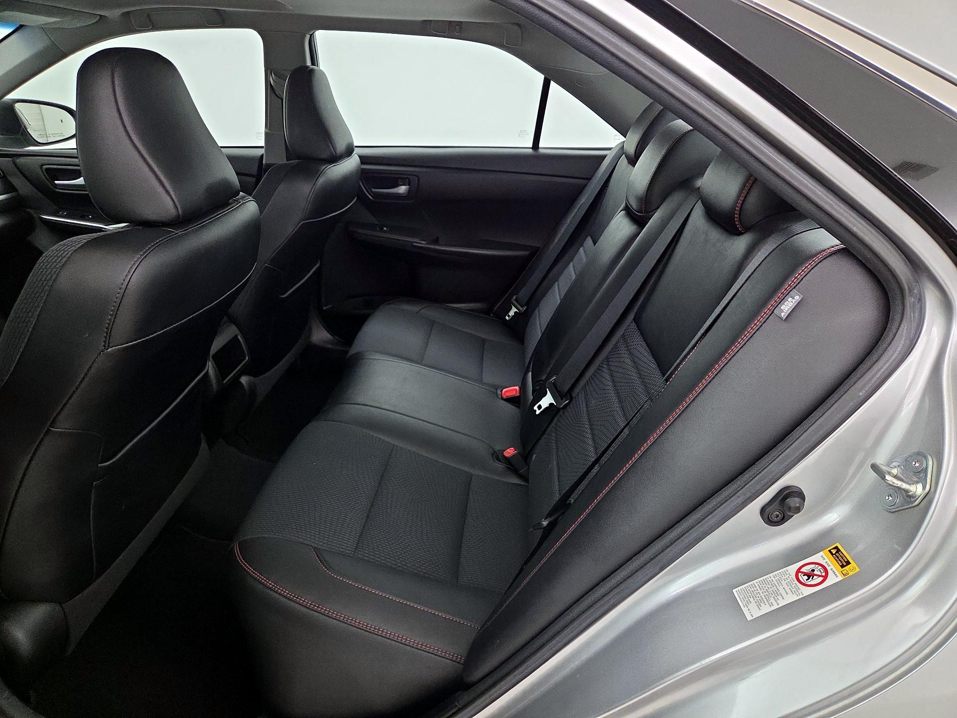 Thumbnail: 2017 Toyota Camry - 20