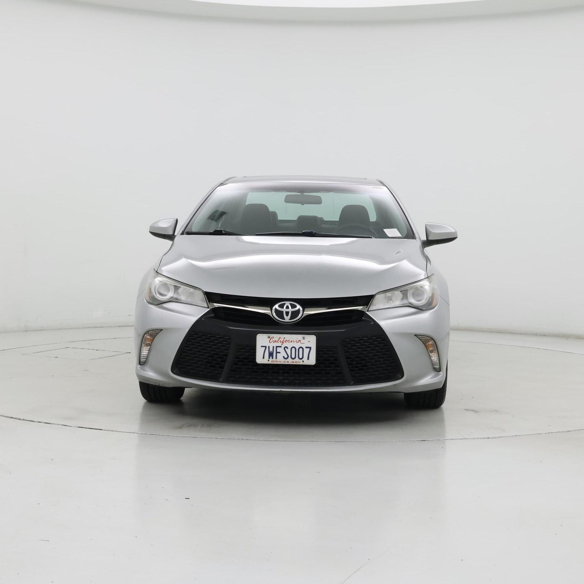 Thumbnail: 2017 Toyota Camry - 5