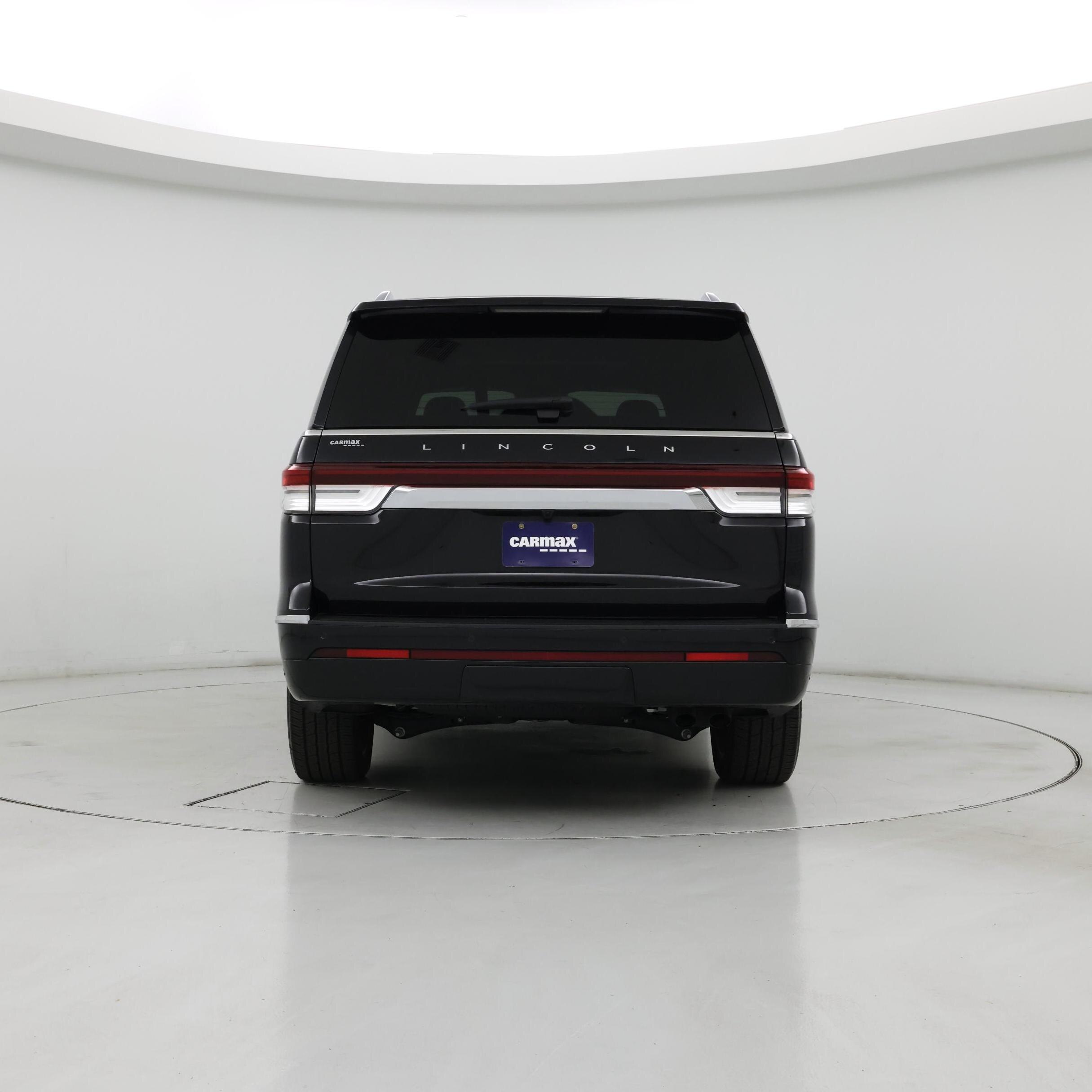 Thumbnail: 2023 Lincoln Navigator - 6