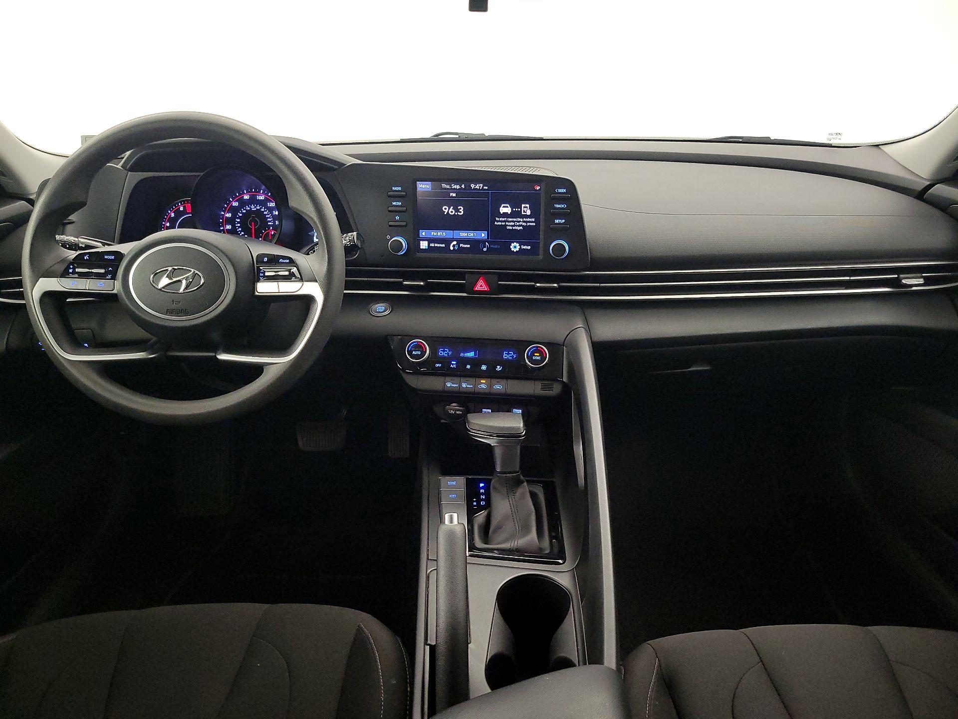 Thumbnail: 2023 Hyundai Elantra - 9