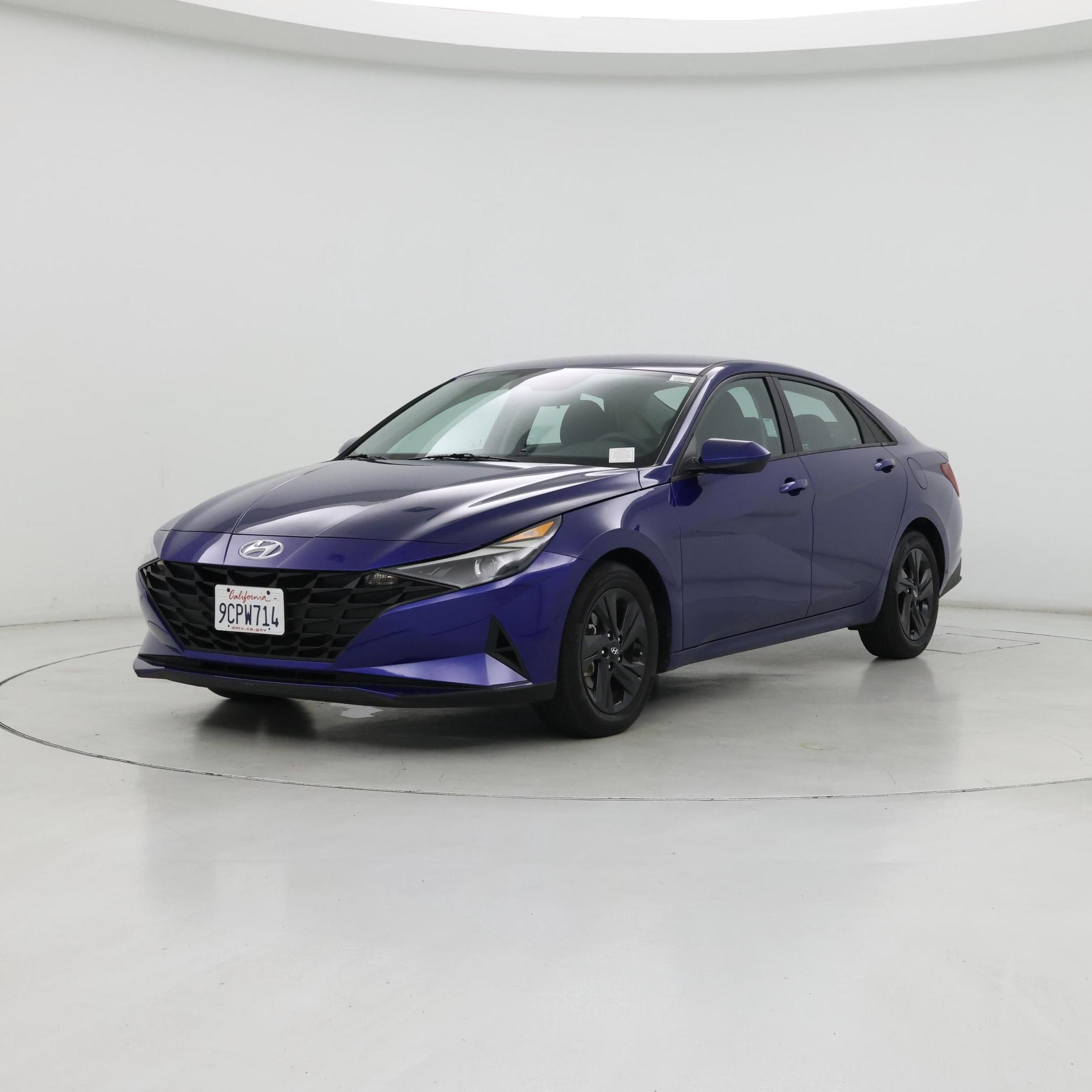 Thumbnail: 2023 Hyundai Elantra - 4