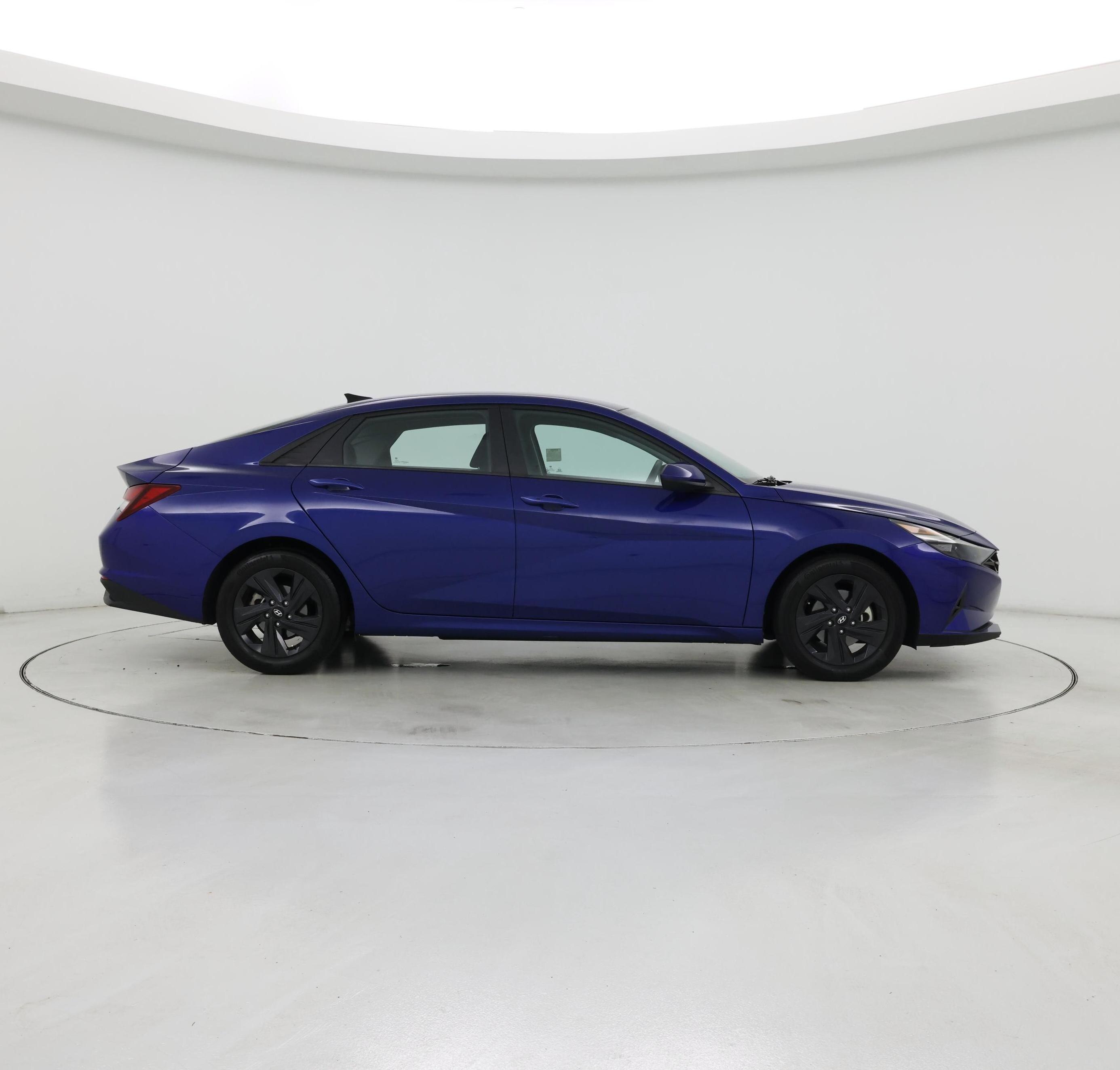 Thumbnail: 2023 Hyundai Elantra - 7