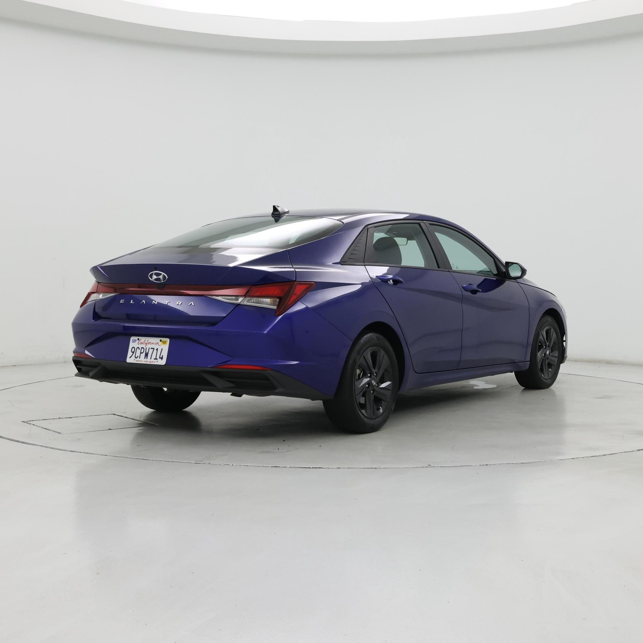 Thumbnail: 2023 Hyundai Elantra - 8