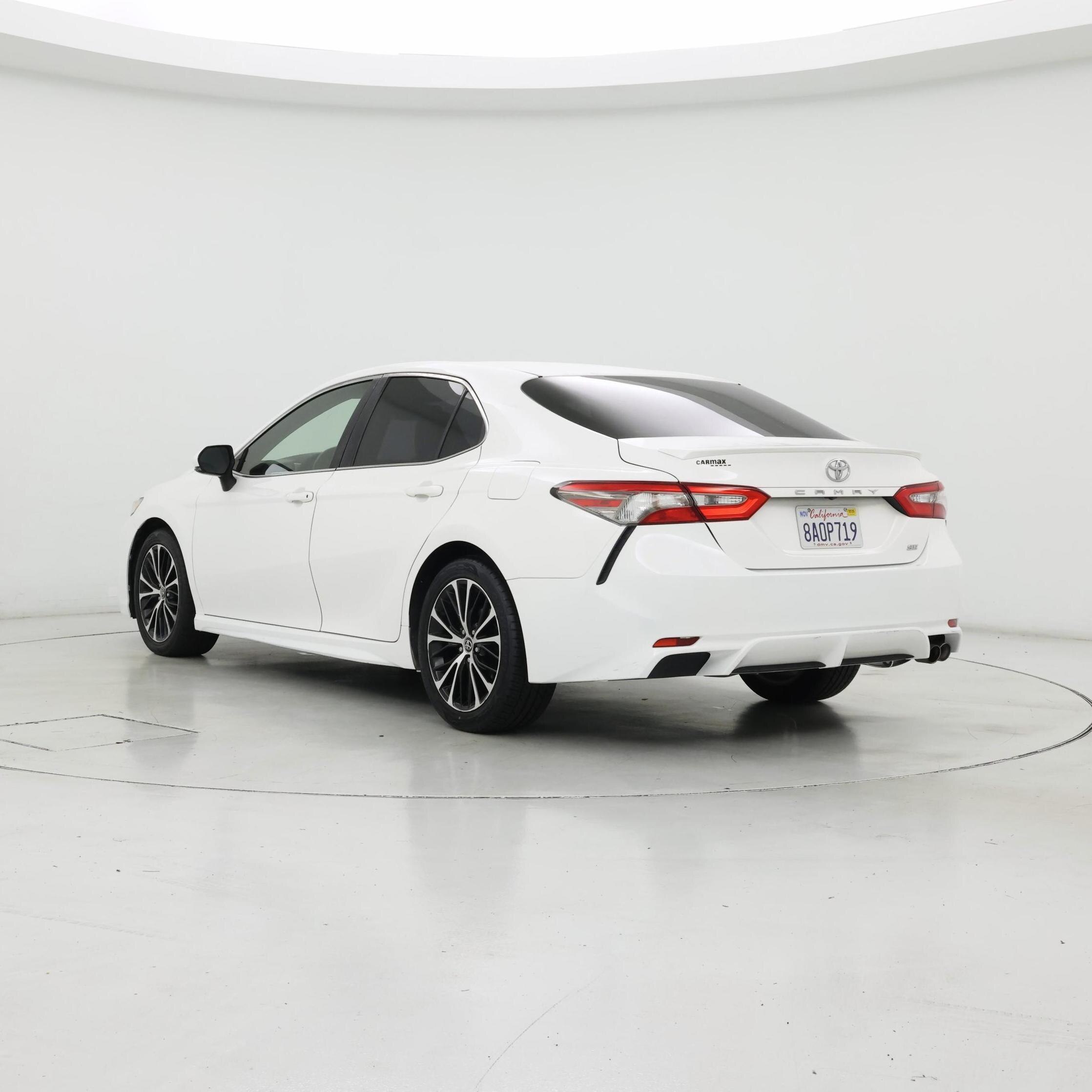Thumbnail: 2018 Toyota Camry - 2