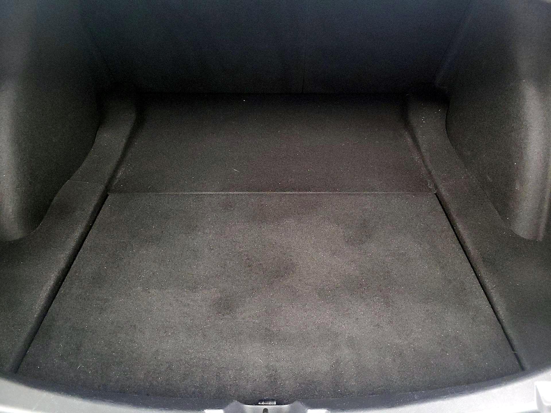 Thumbnail: 2021 Tesla Model 3 - 19