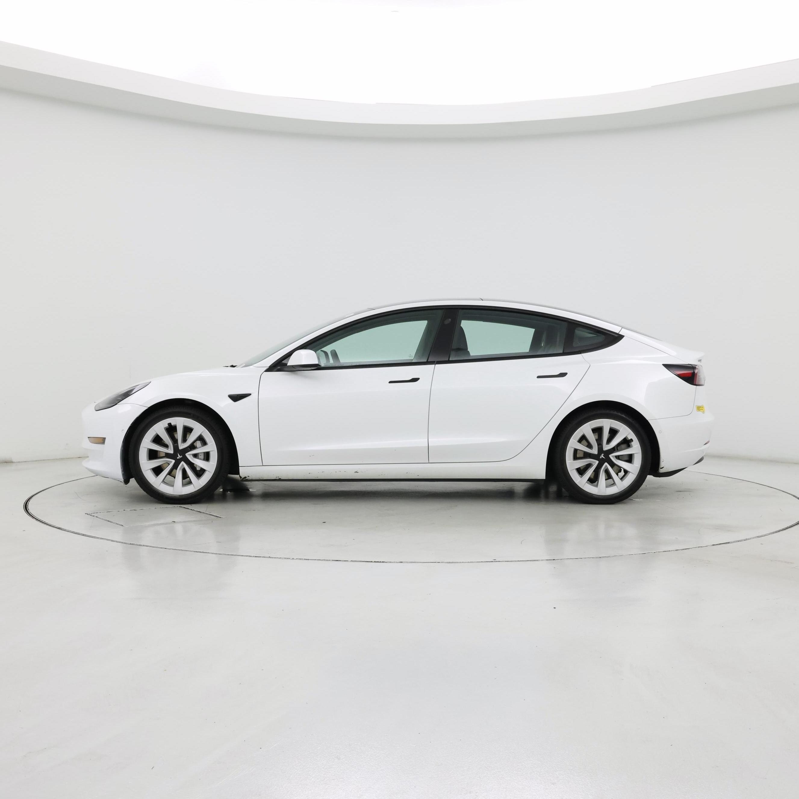 Thumbnail: 2021 Tesla Model 3 - 3