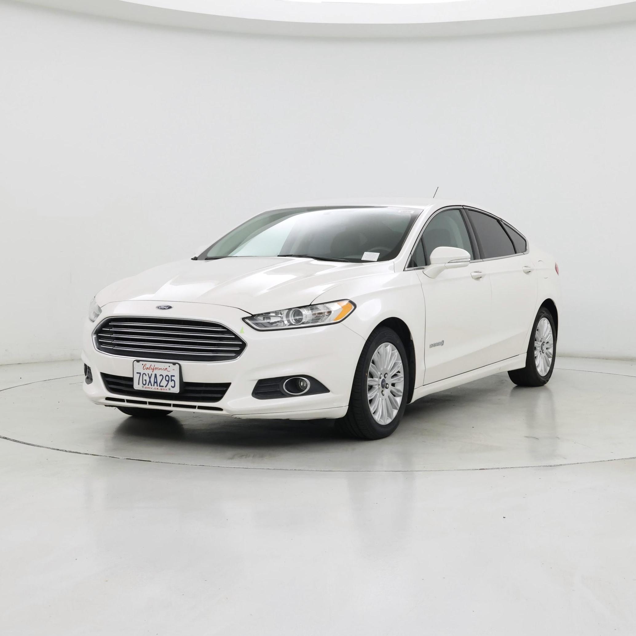 Thumbnail: 2014 Ford Fusion - 4