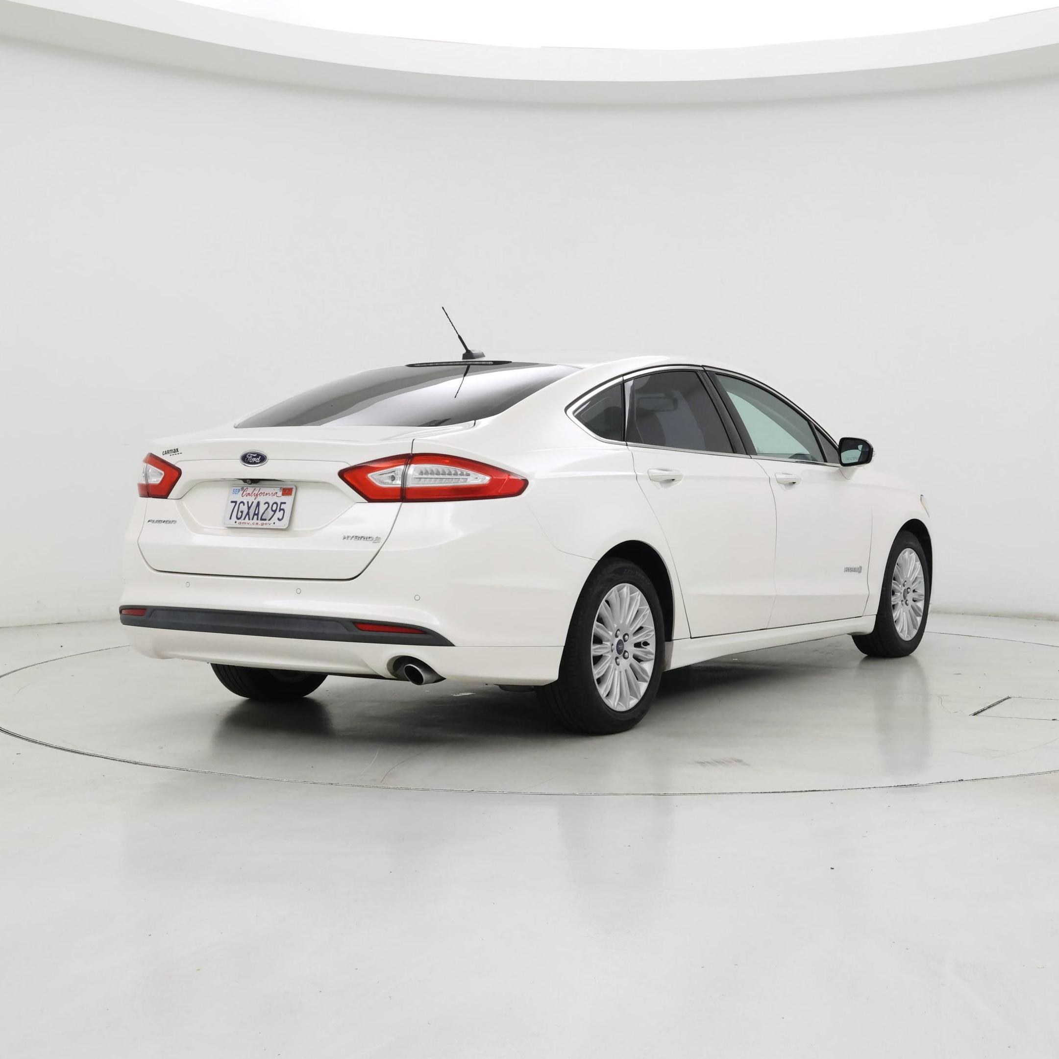 Thumbnail: 2014 Ford Fusion - 8