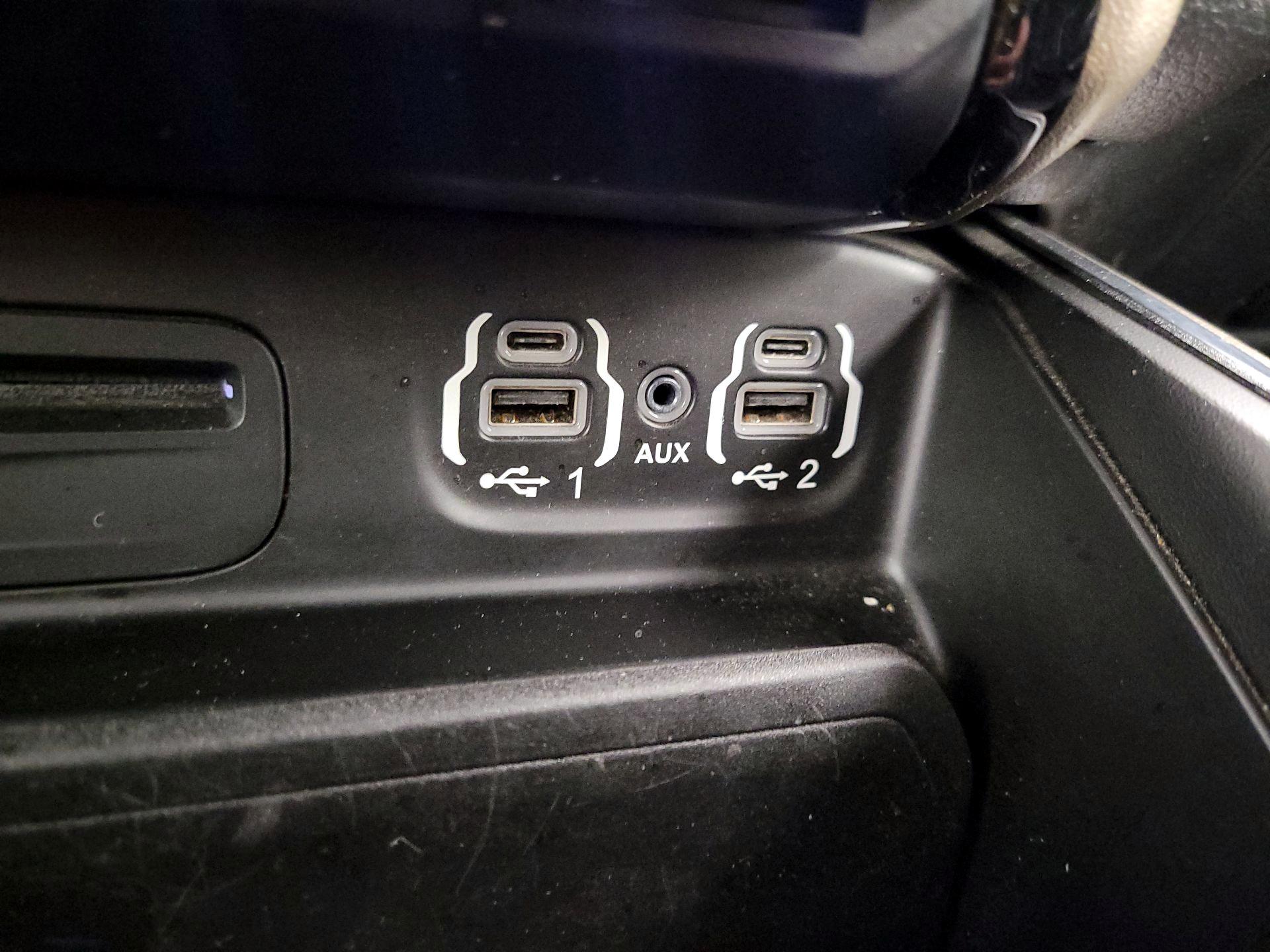 Thumbnail: 2019 RAM 1500 - 19