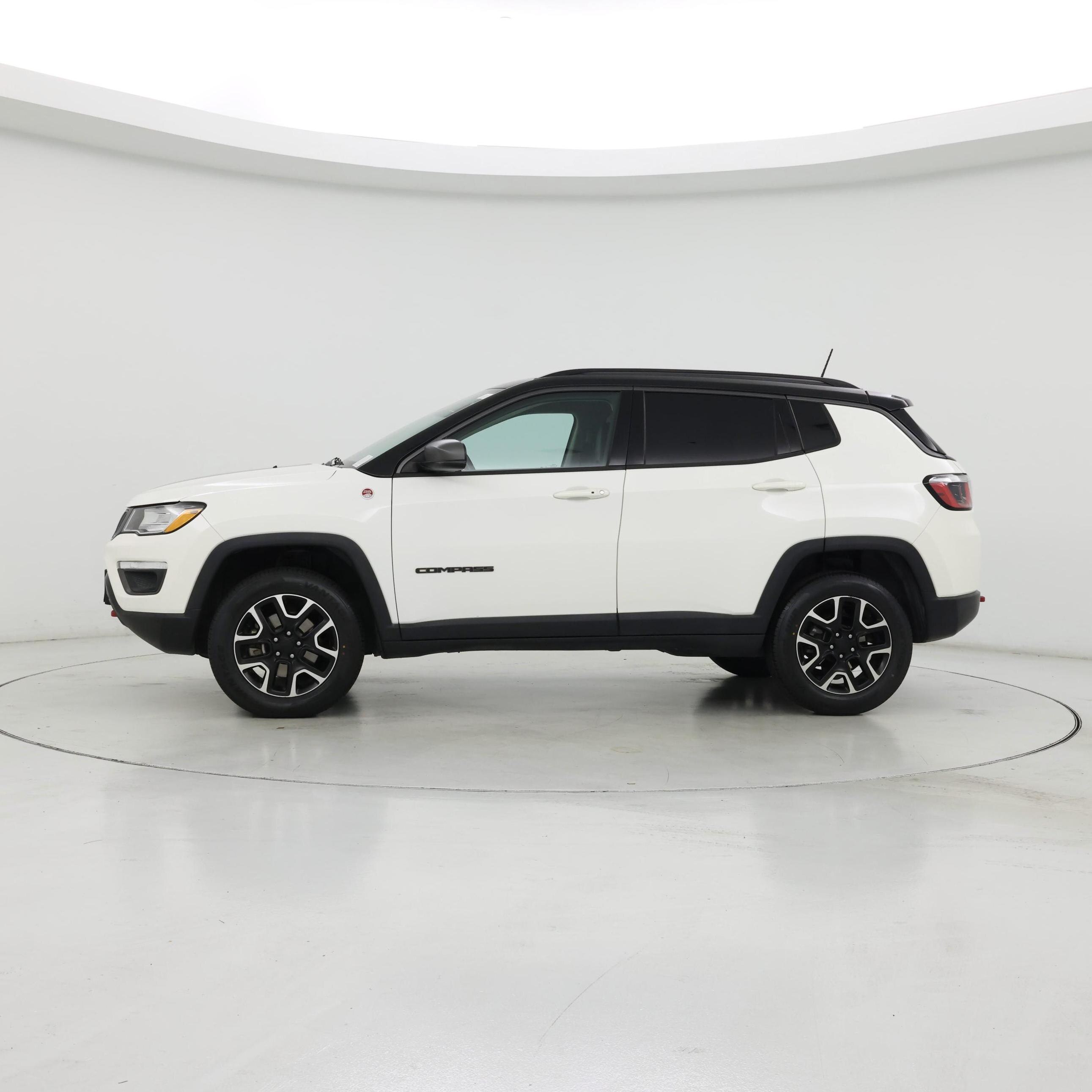 Thumbnail: 2020 Jeep Compass - 3