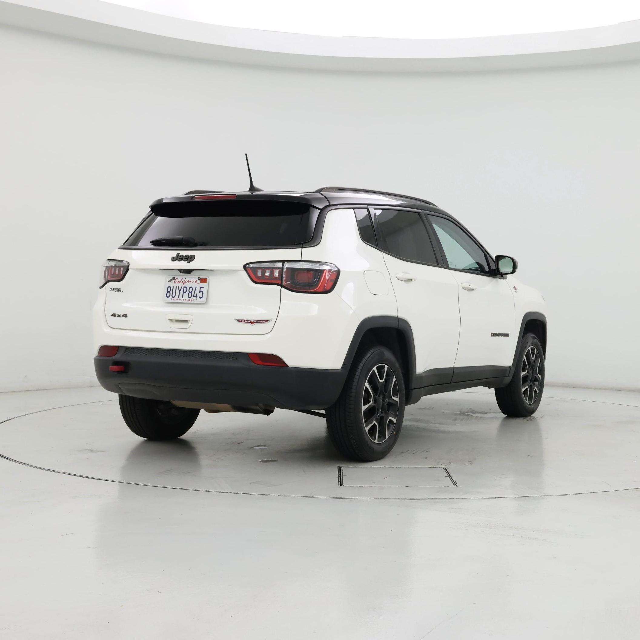 Thumbnail: 2020 Jeep Compass - 8