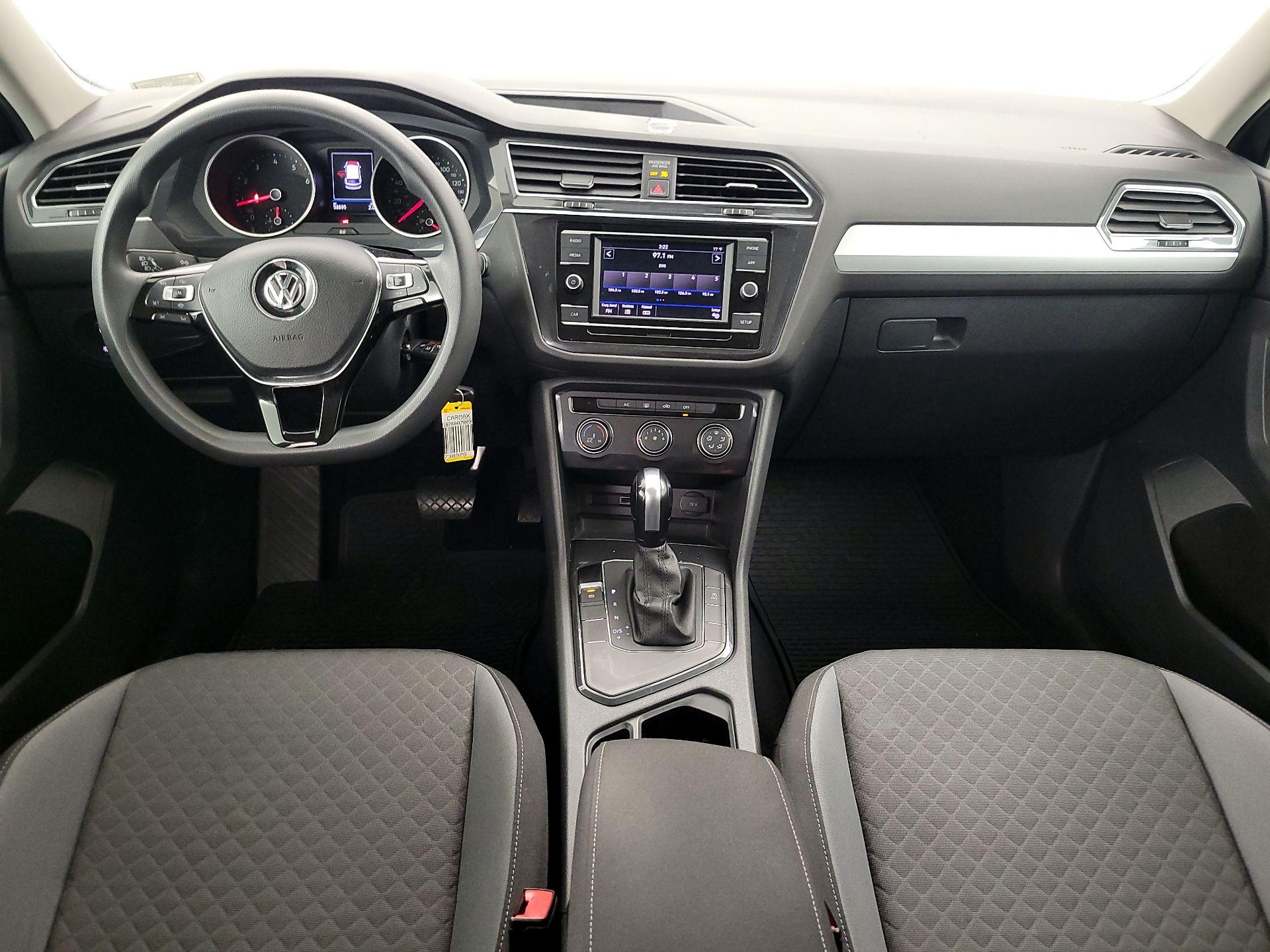 Thumbnail: 2019 Volkswagen Tiguan - 9