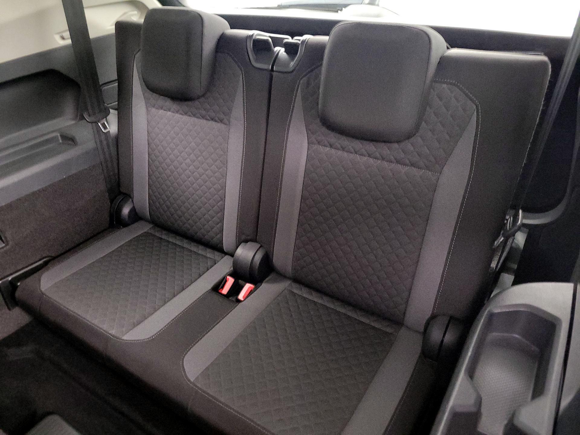 Thumbnail: 2019 Volkswagen Tiguan - 20
