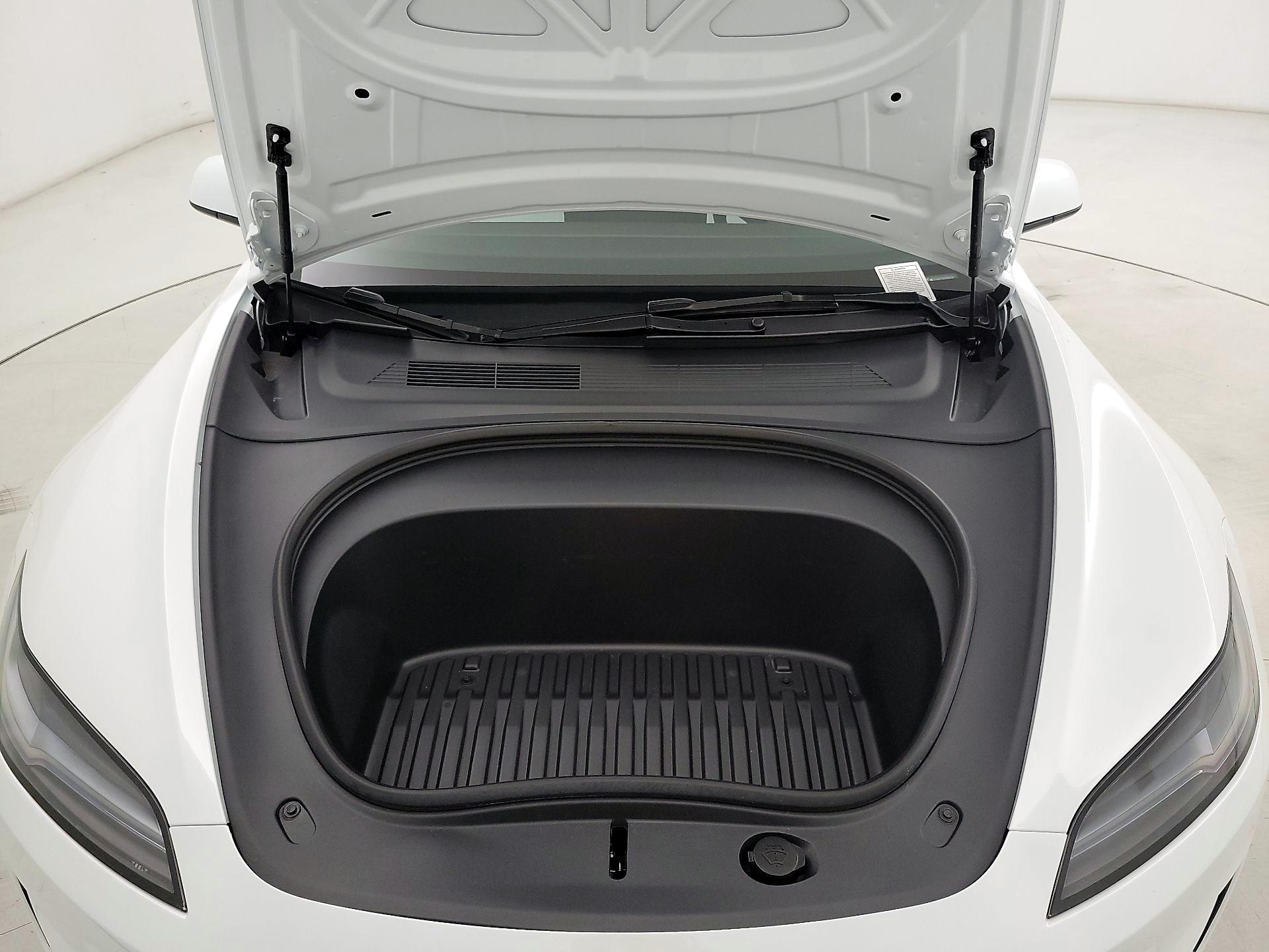 Thumbnail: 2024 Tesla Model 3 - 20