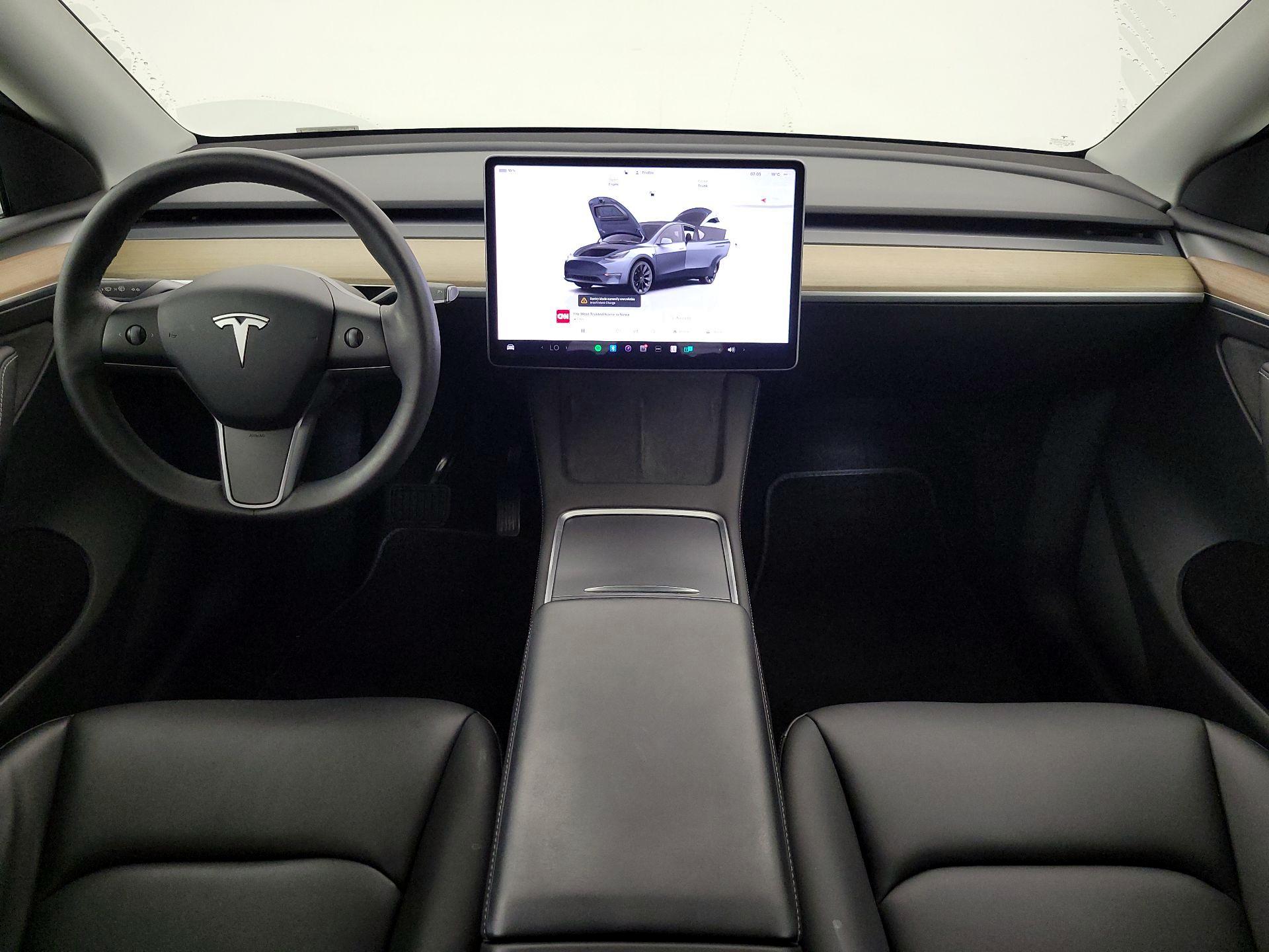 Thumbnail: 2023 Tesla Model Y - 9