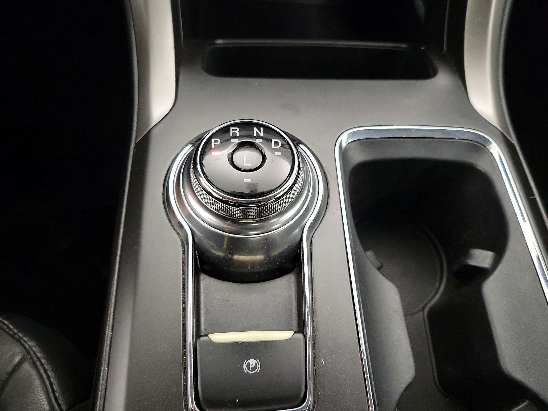 Thumbnail: 2018 Ford Fusion - 18