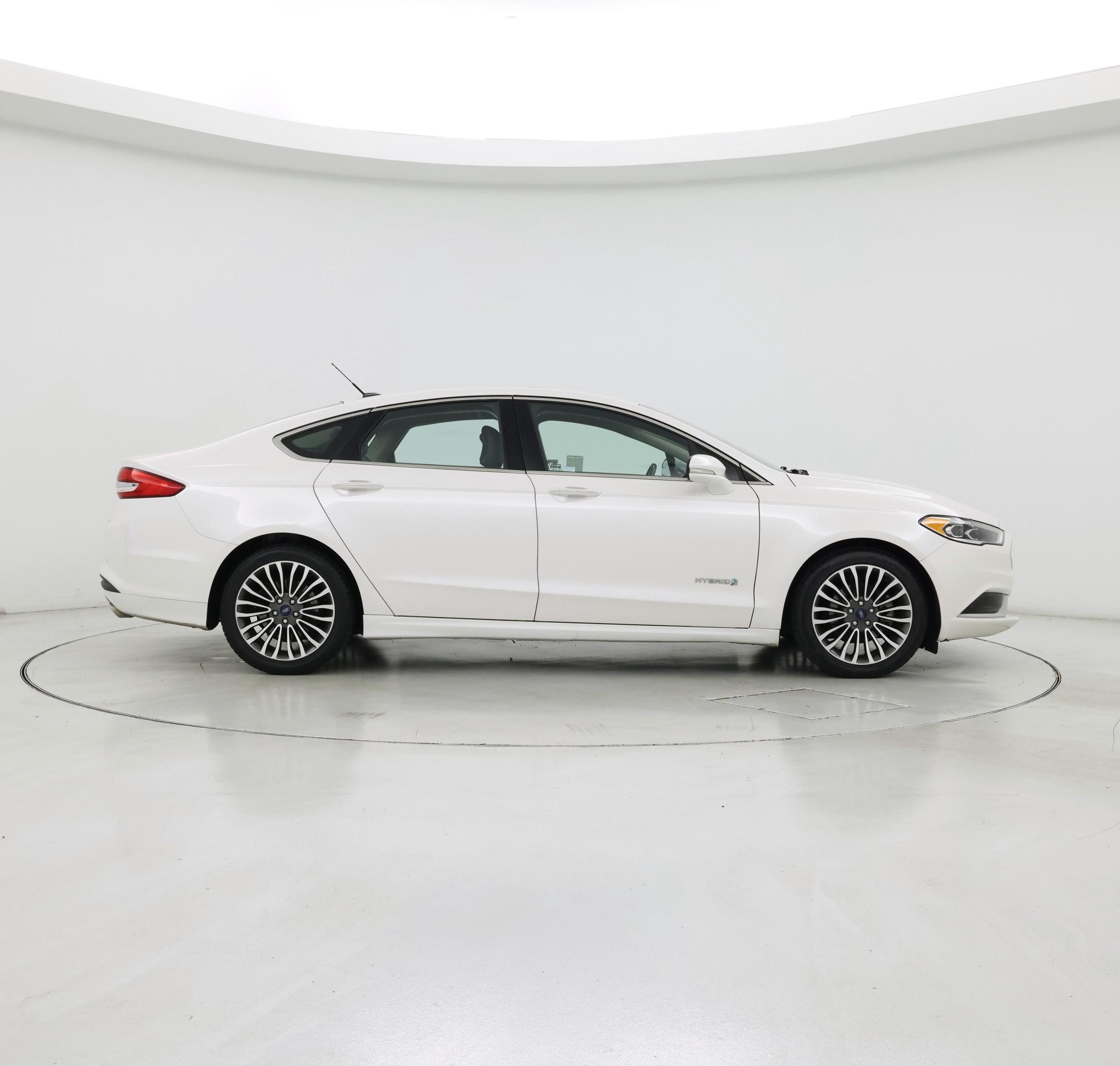 Thumbnail: 2018 Ford Fusion - 7