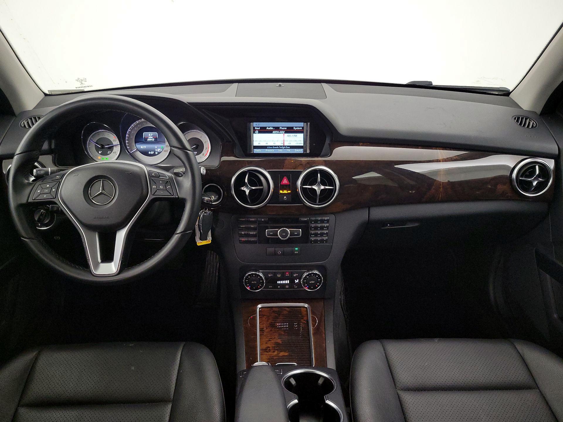 Thumbnail: 2015 Mercedes-Benz GLK - 9