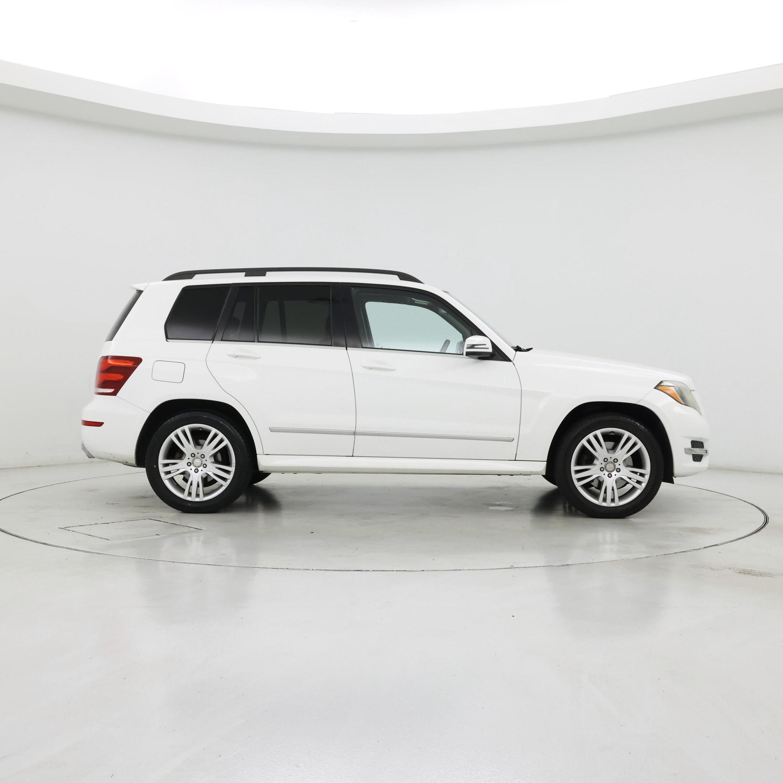 Thumbnail: 2015 Mercedes-Benz GLK - 7