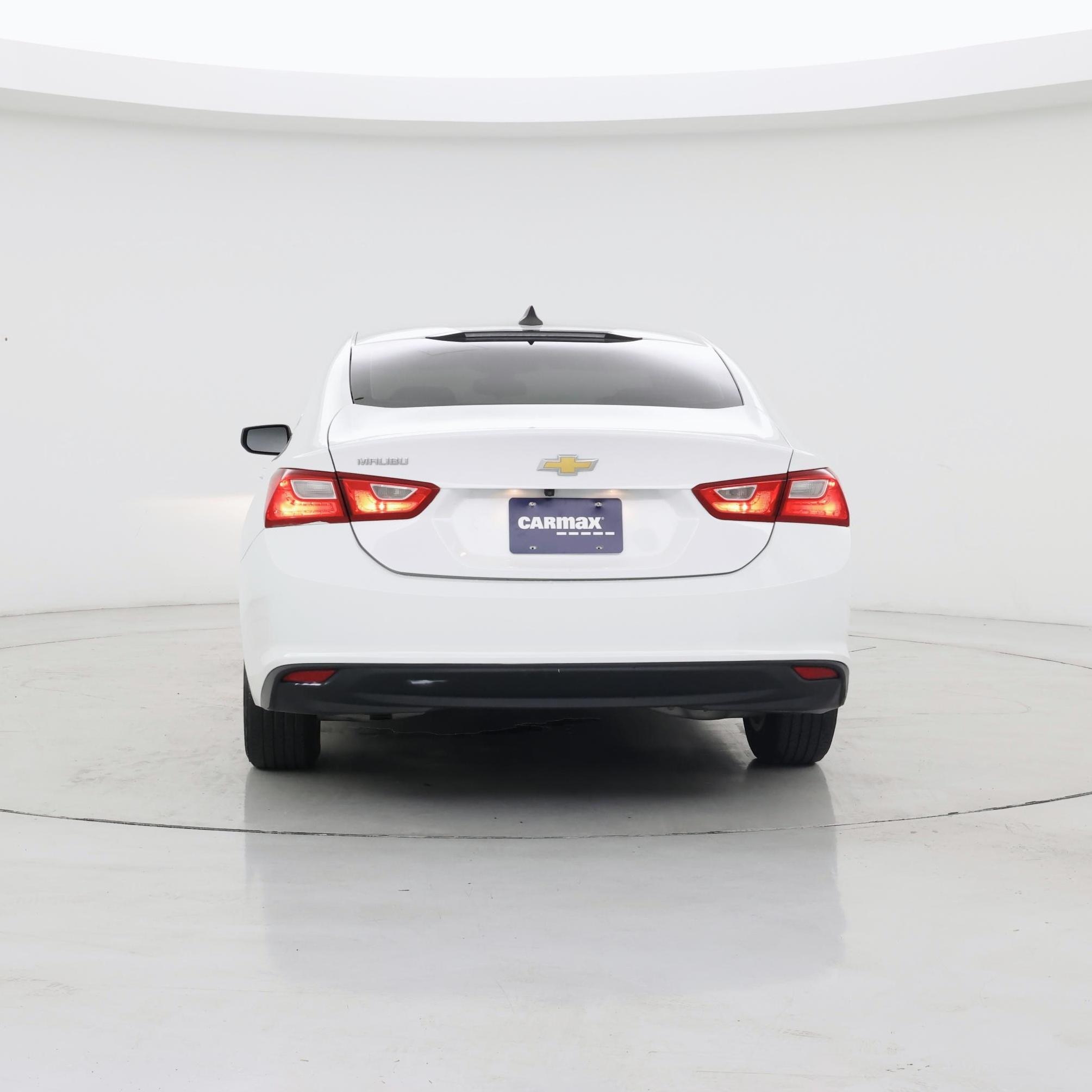 Thumbnail: 2020 Chevrolet Malibu - 6
